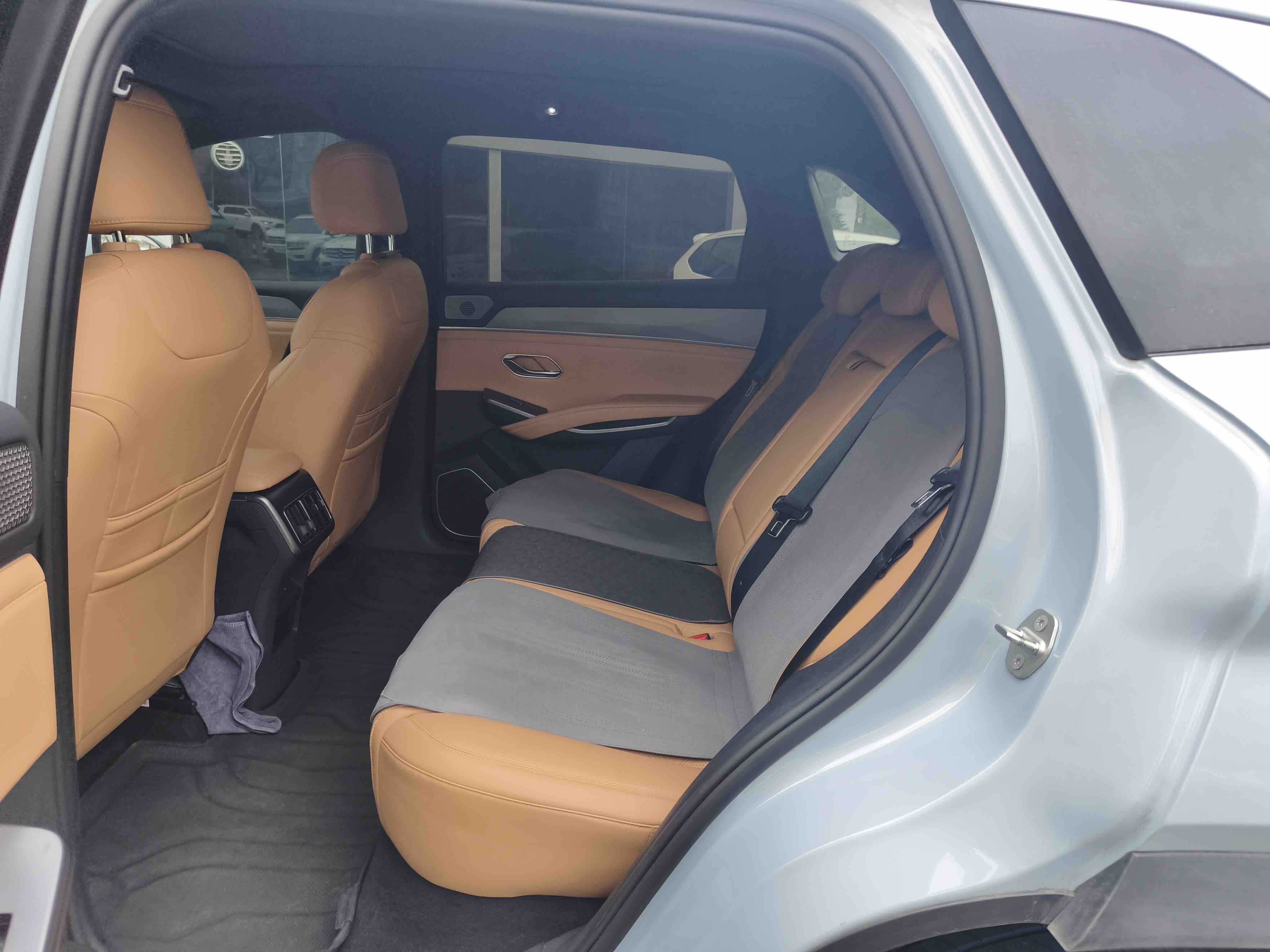 BYD SongL DM-i 2025 car image #4