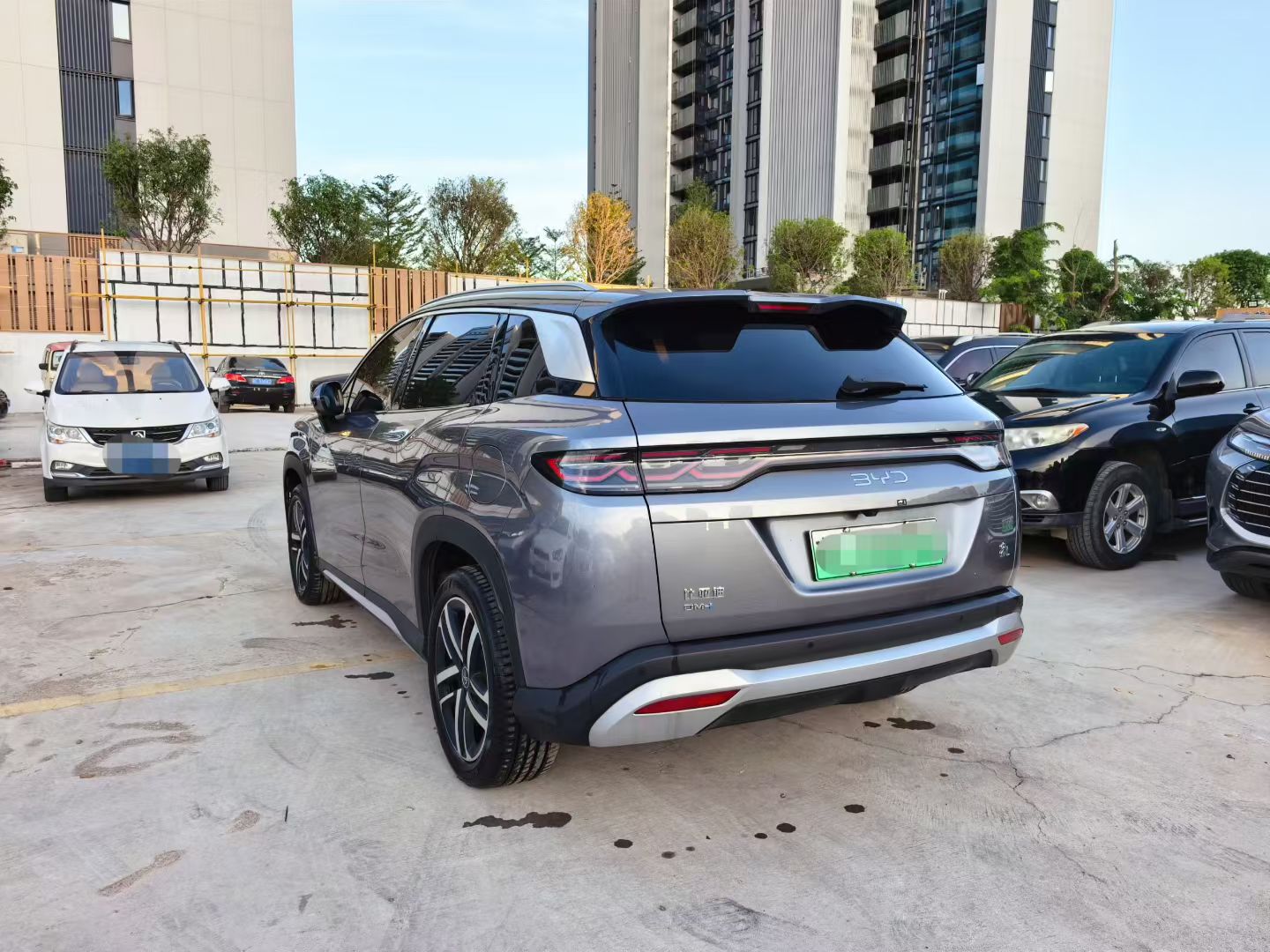 BYD SongL DM-i 2024 car image #4