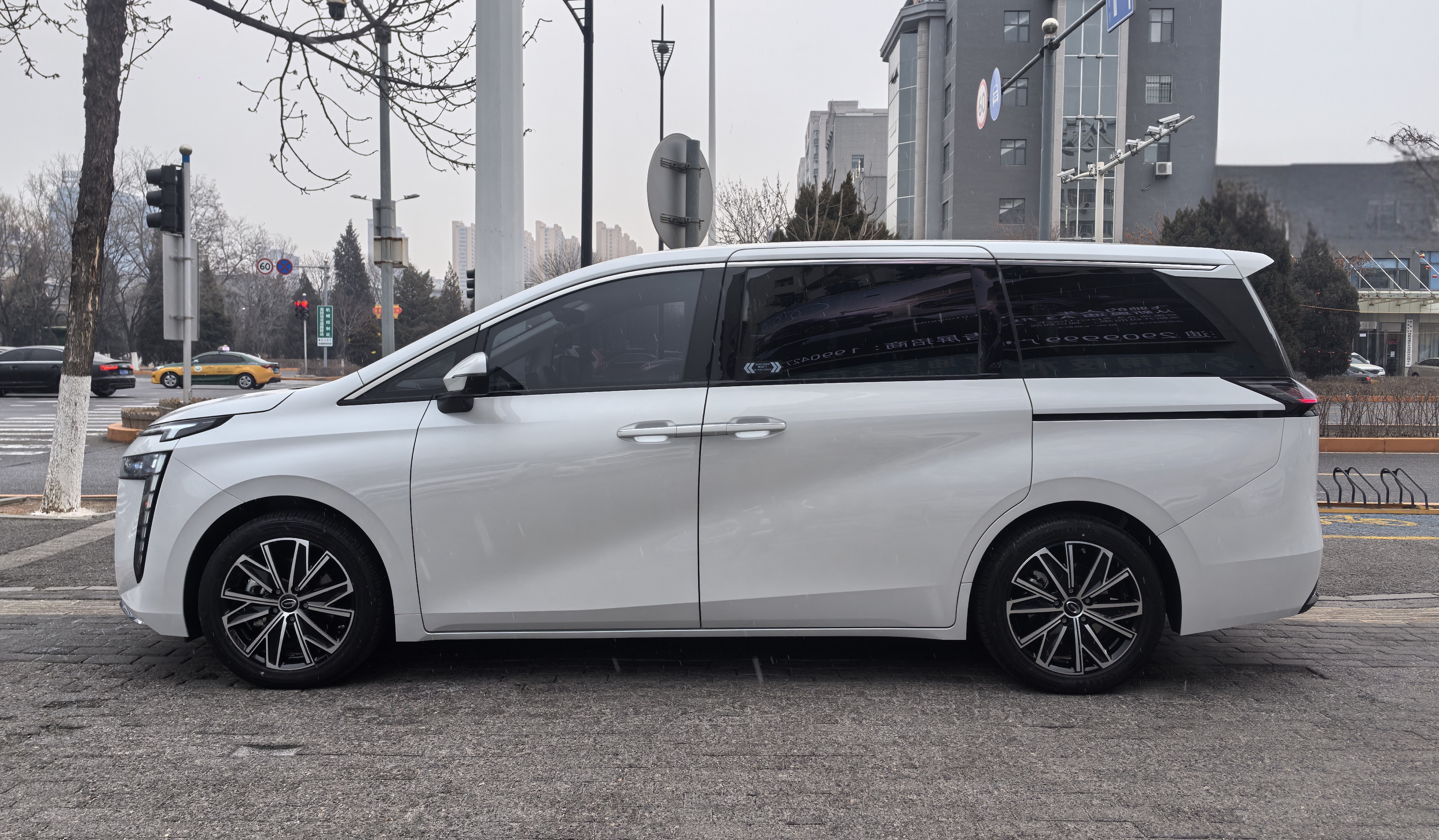 GAC Trumpchi E8 2025 imagem de carro #4