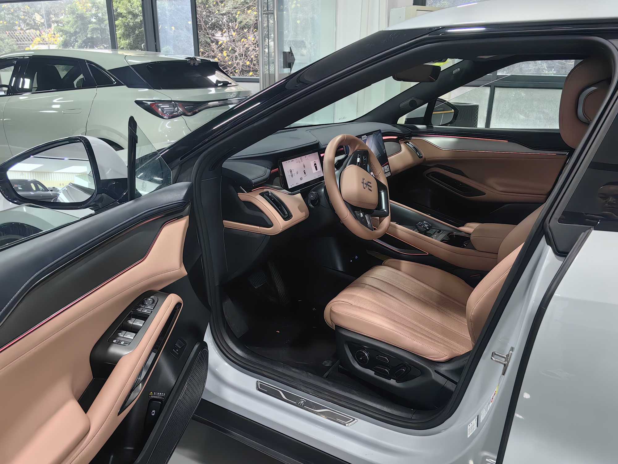 BYD SongL EV 2025 #4 BYD SongL EV 2025 immagine di auto #4