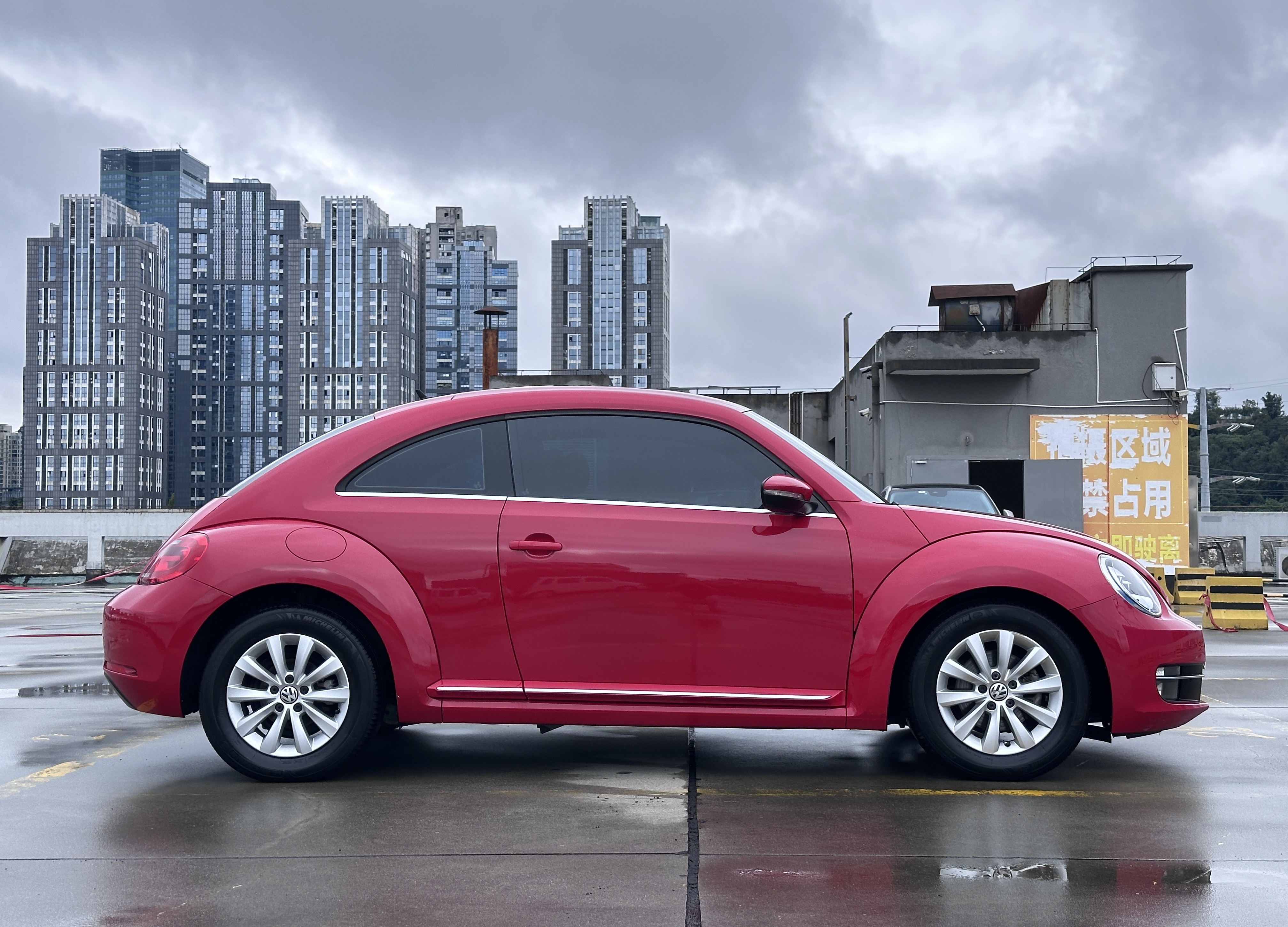 Volkswagen Beetle 2014 immagine di auto #4