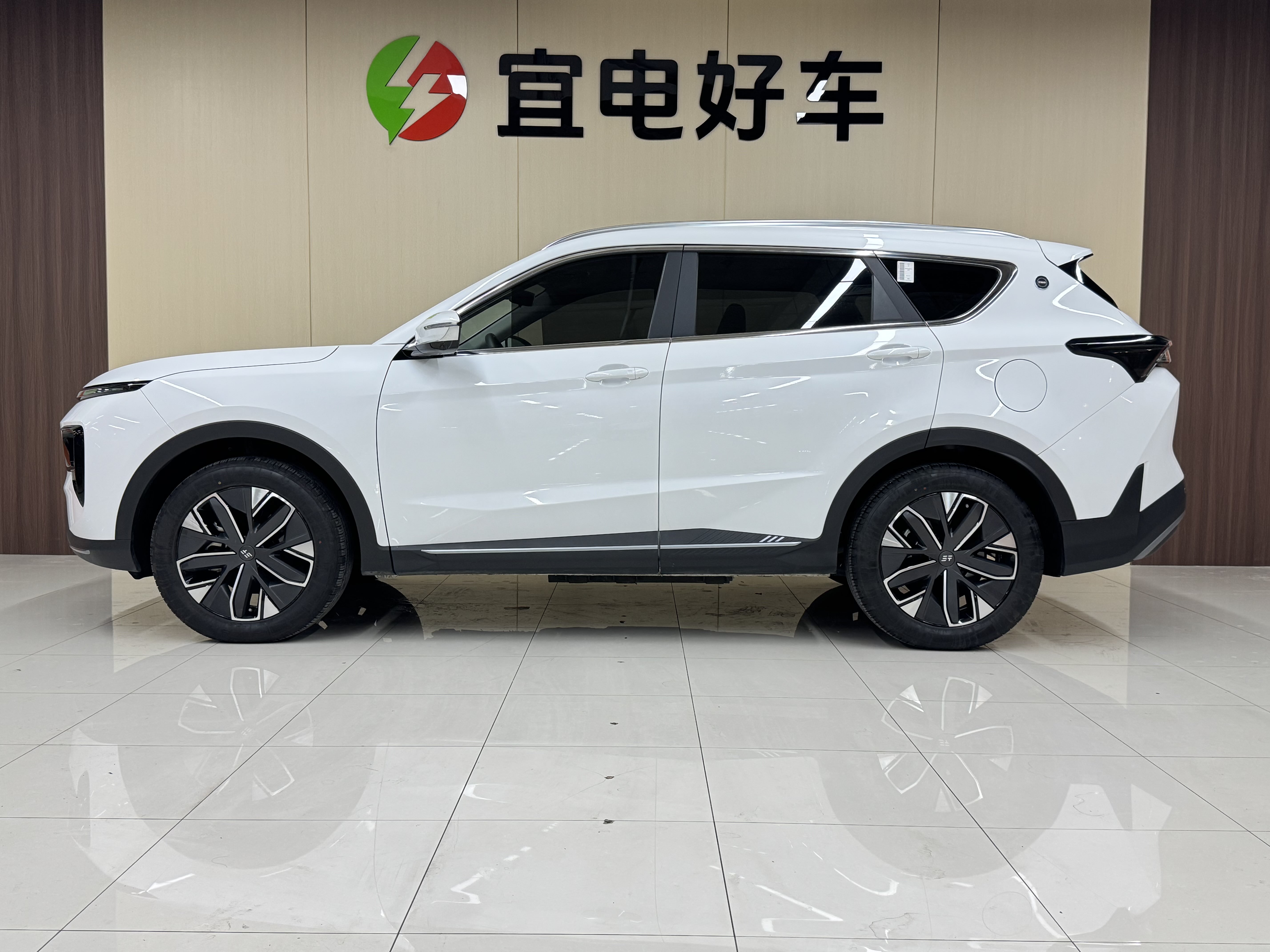 Jetour Shanhai 2025 #4 Jetour Shanhai 2025 car image #4