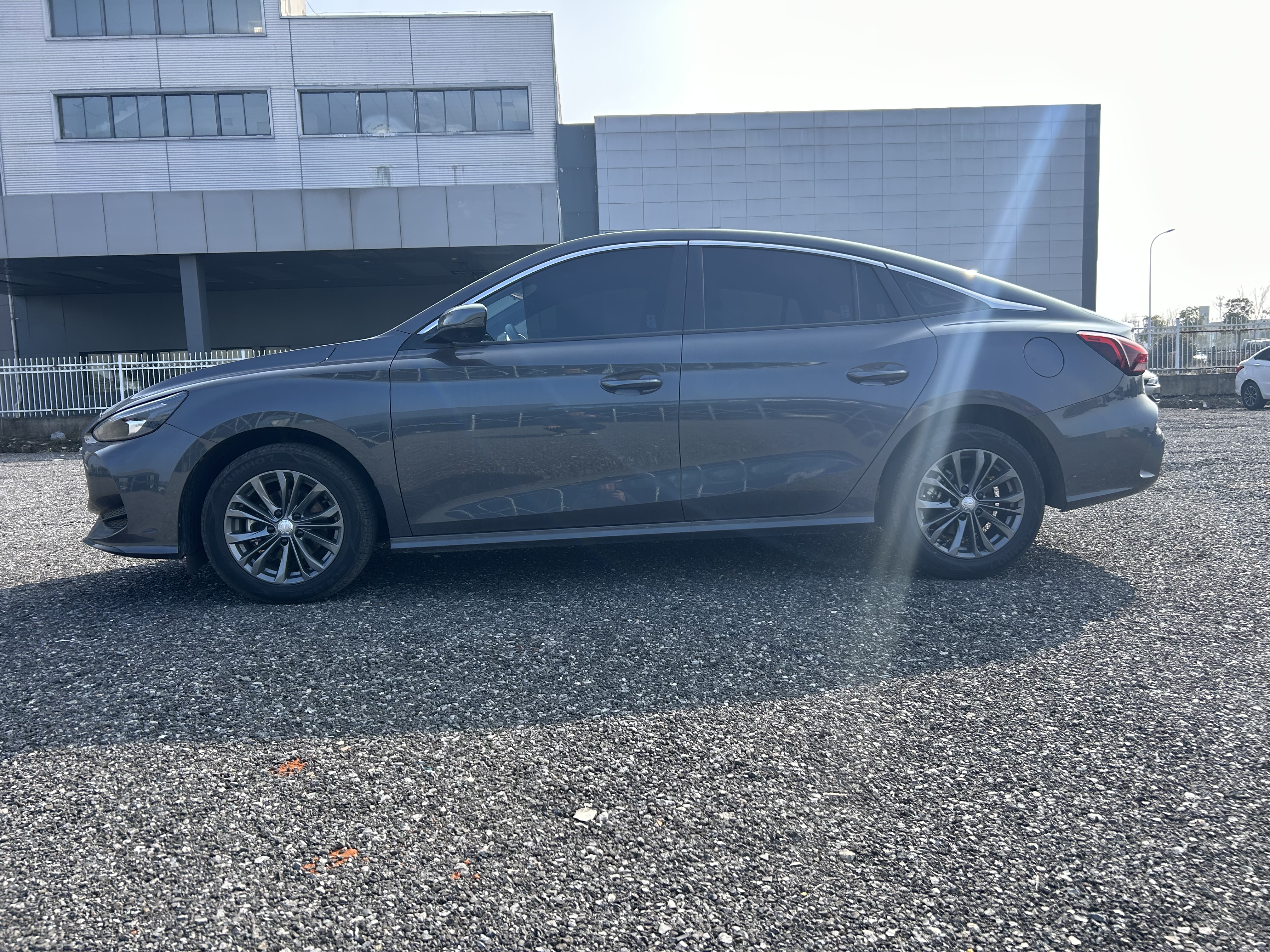 MG 5 2025 car image #4