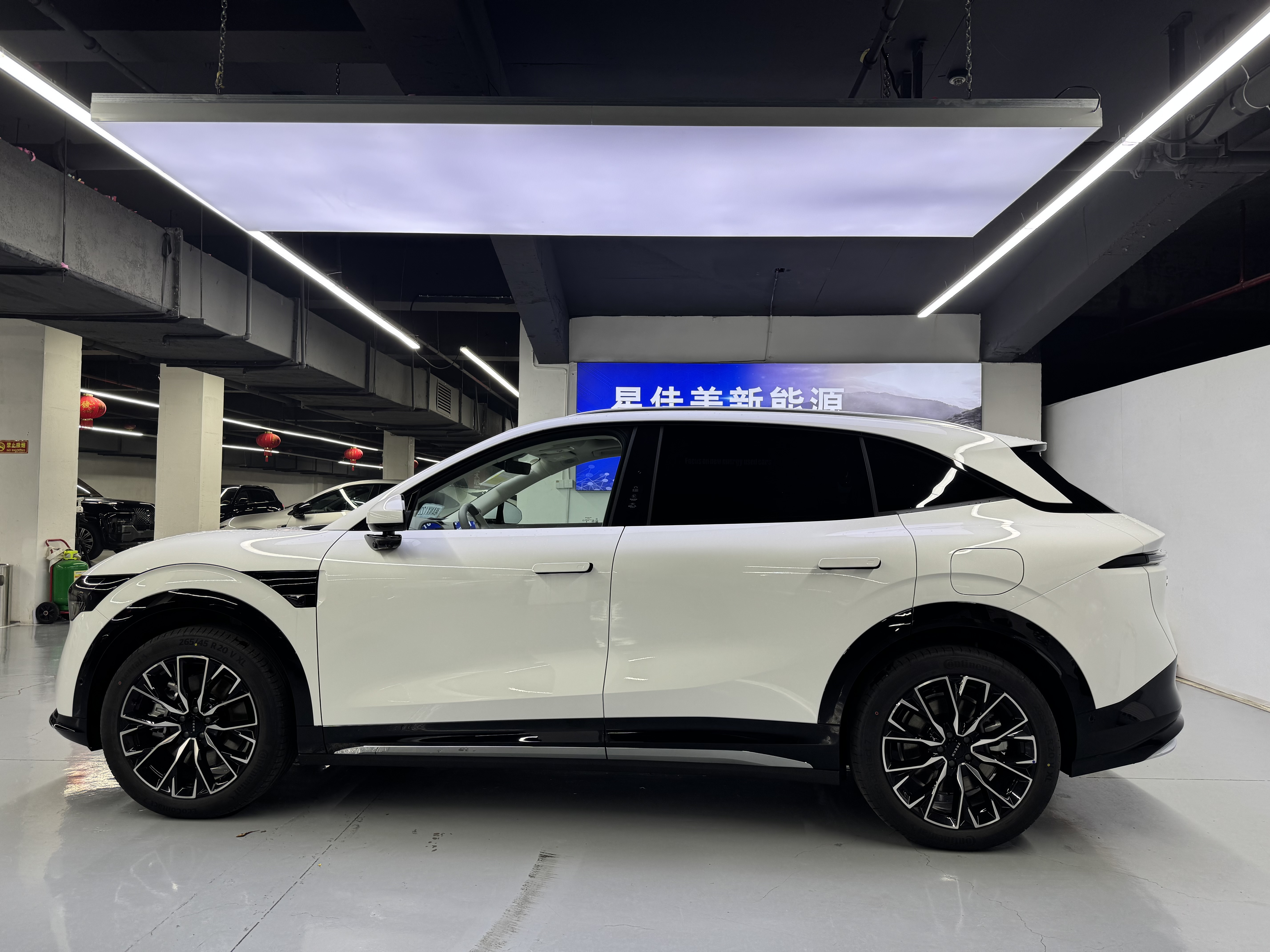 极氪 极氪7X 2026 汽车图片 #4