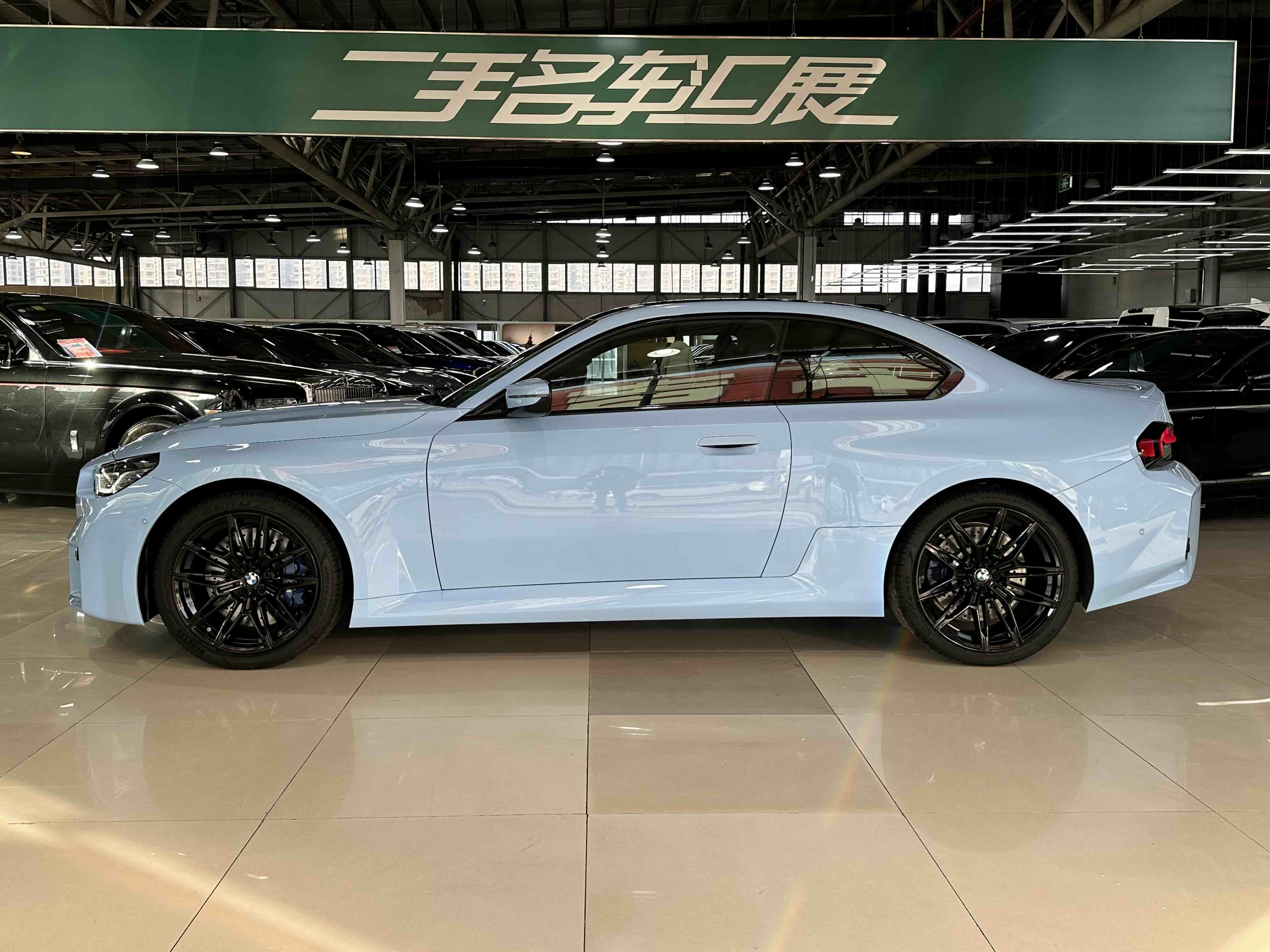 BMW M2 2025 #4 BMW M2 2025 car image #4