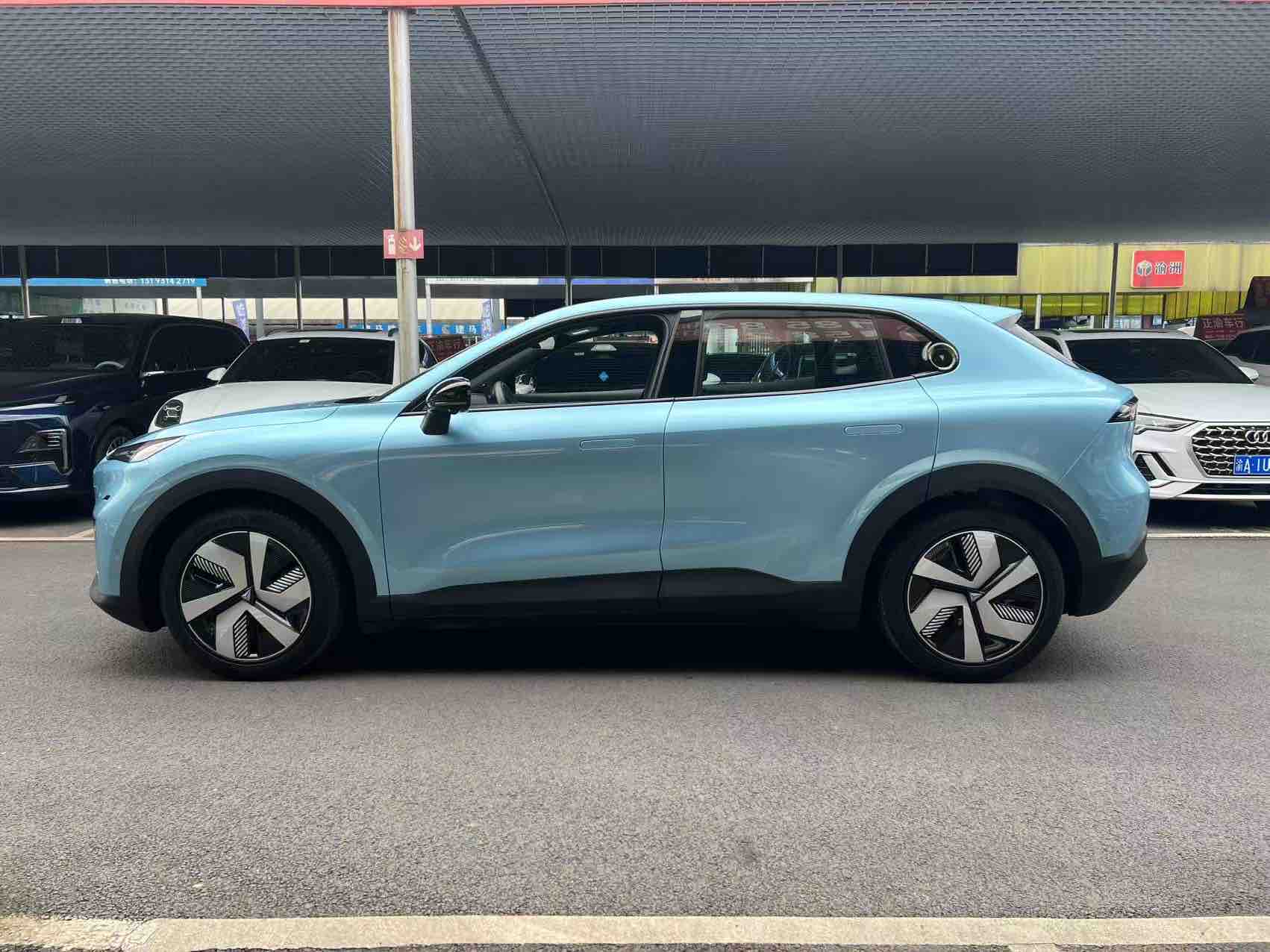 Deepal S05 2024 image de voiture #4