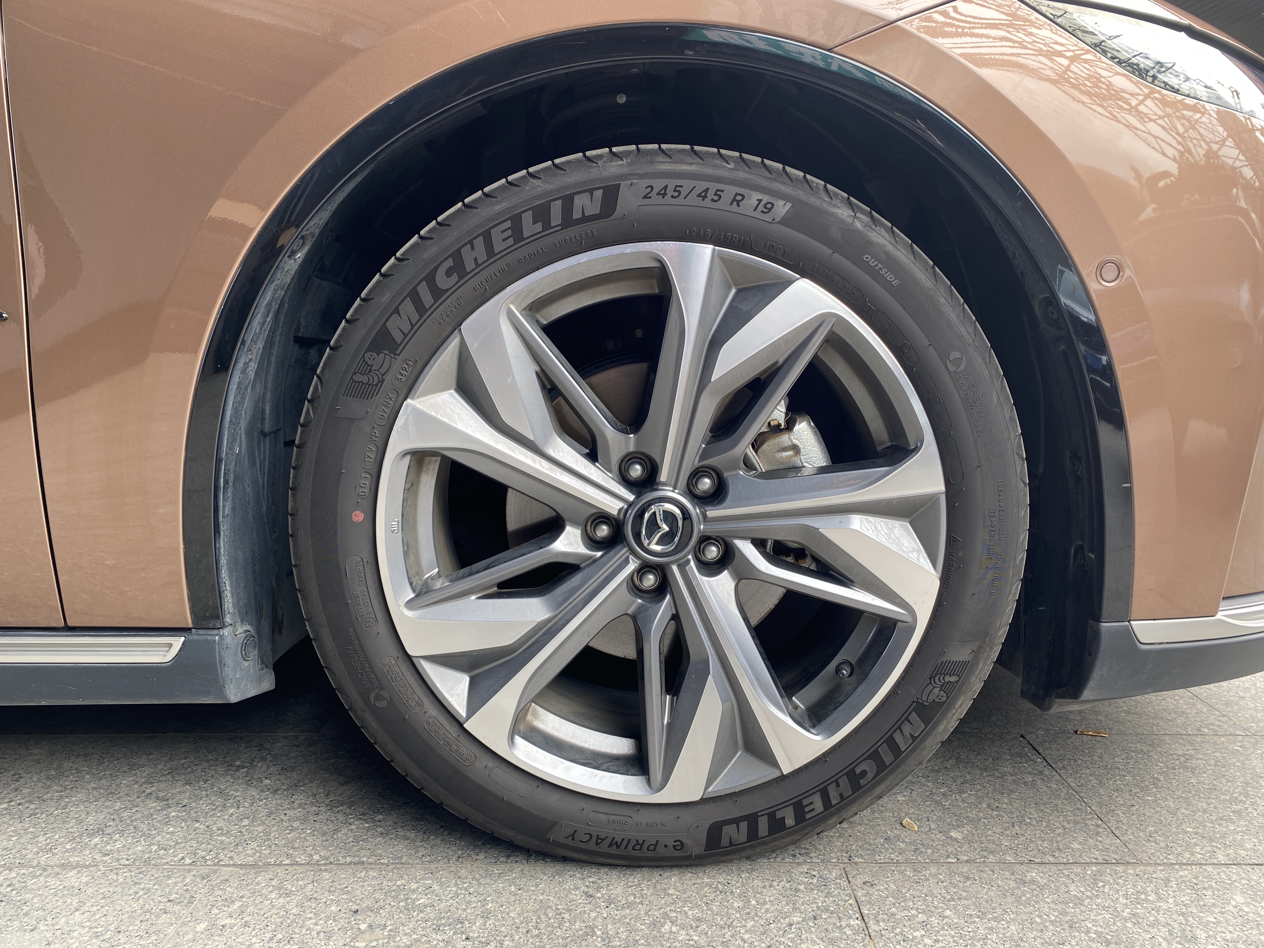 Mazda EZ-6 2024 صورة سيارة #4