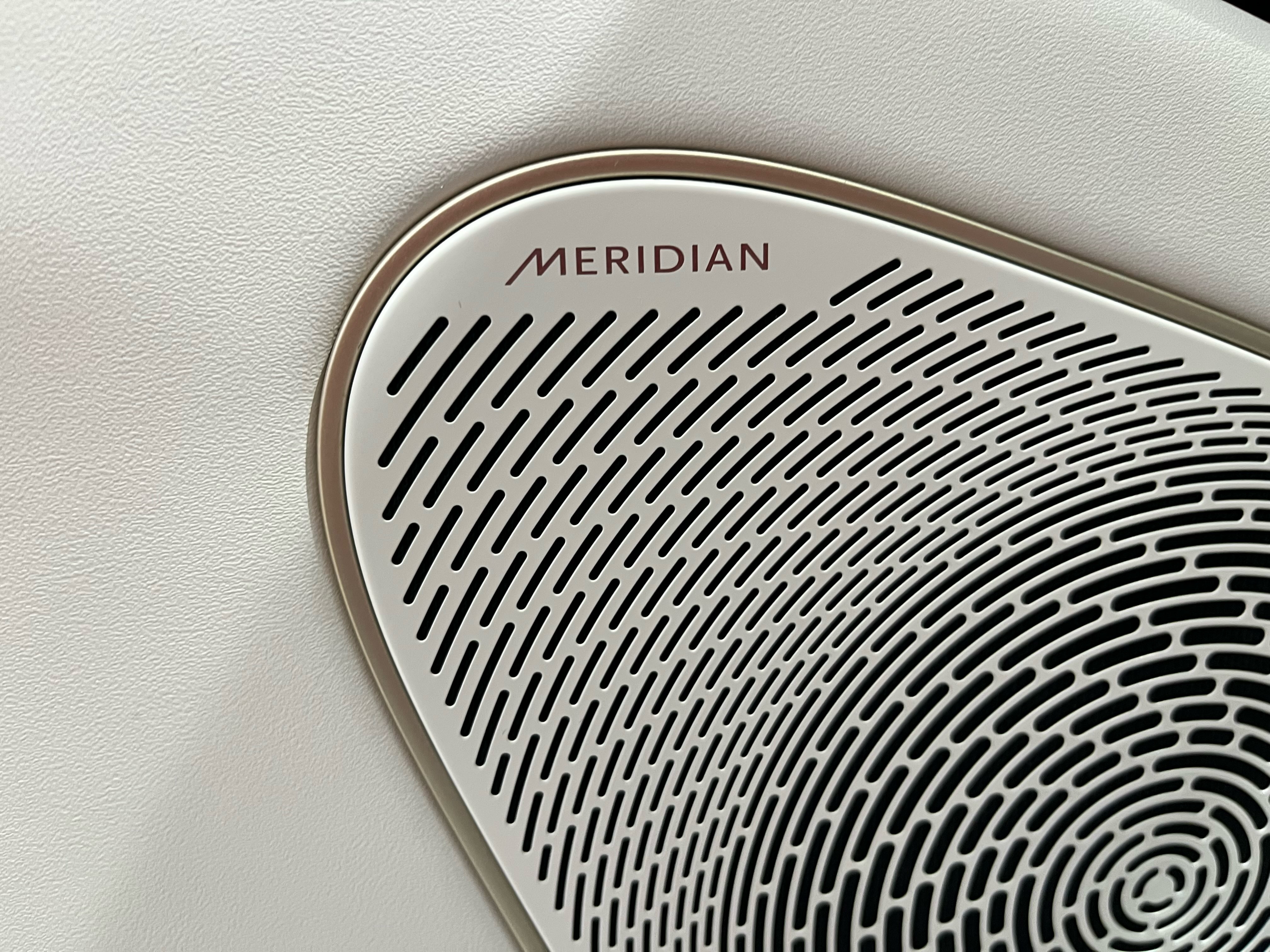 Avatr 12 2025 #4 Avatr 12 2025 car image #4