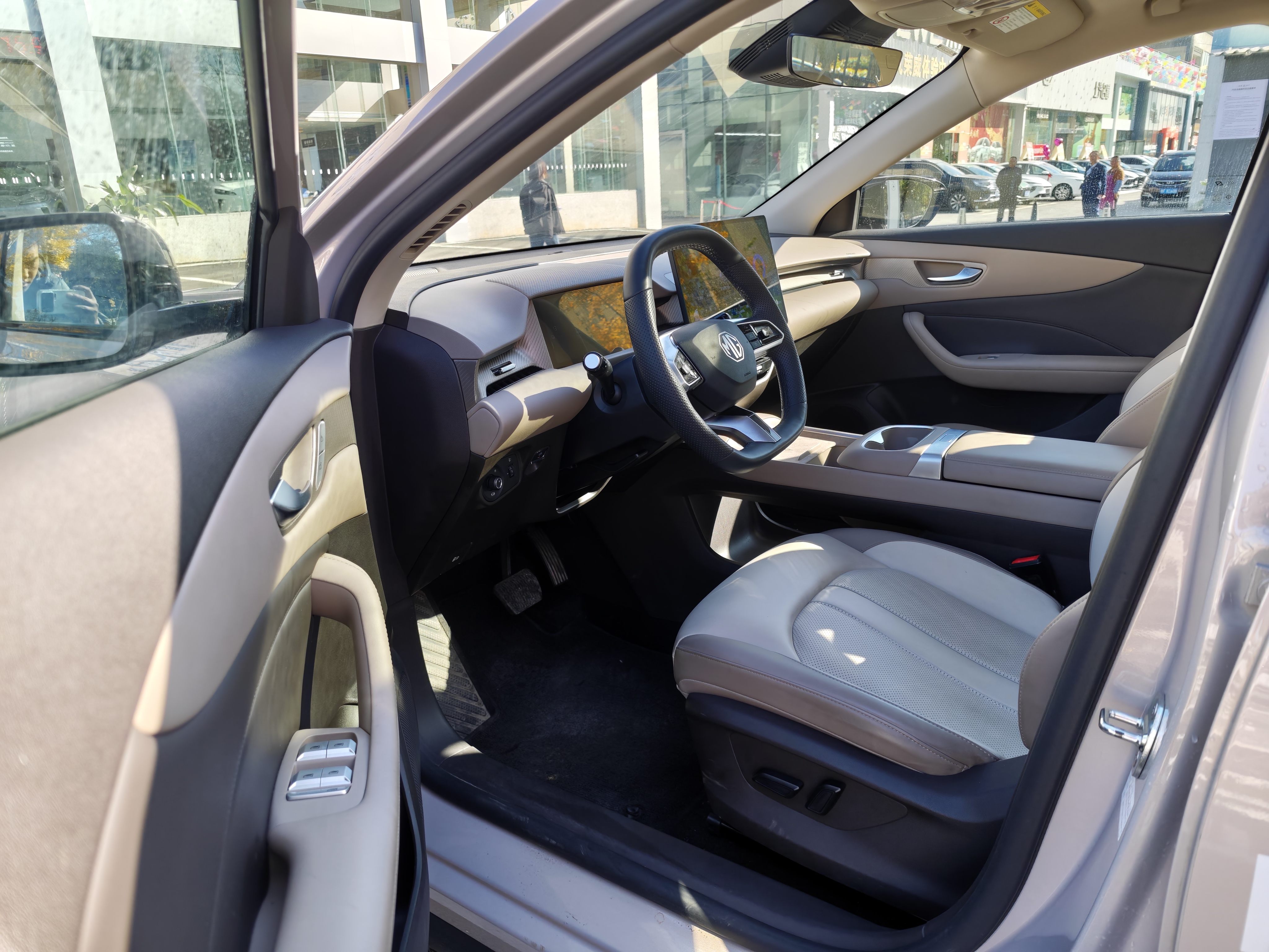 MG ES5 2024 #4 MG ES5 2024 car image #4