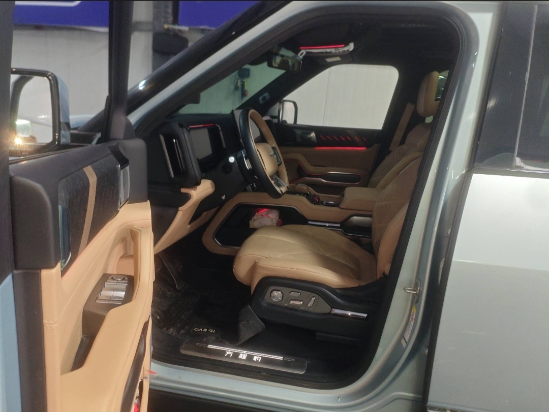 FangChengBao Leopard 8 2024 immagine di auto #4