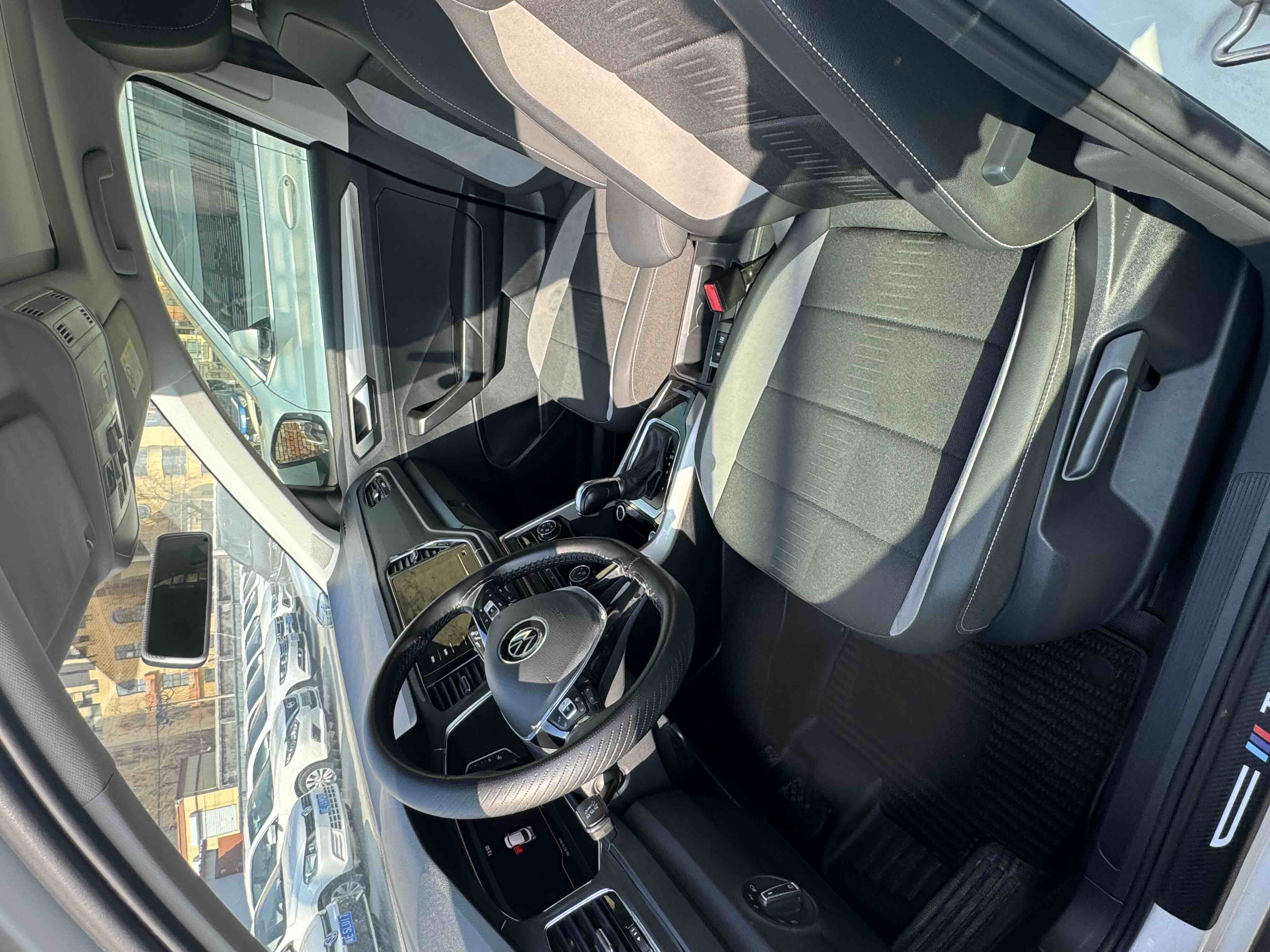 Volkswagen Golf 2026 car image #4
