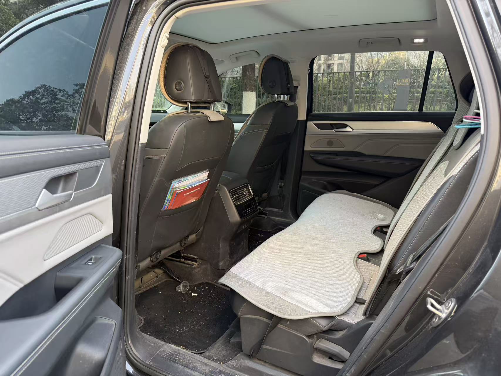 Volkswagen Tavendor 2025 car image #4