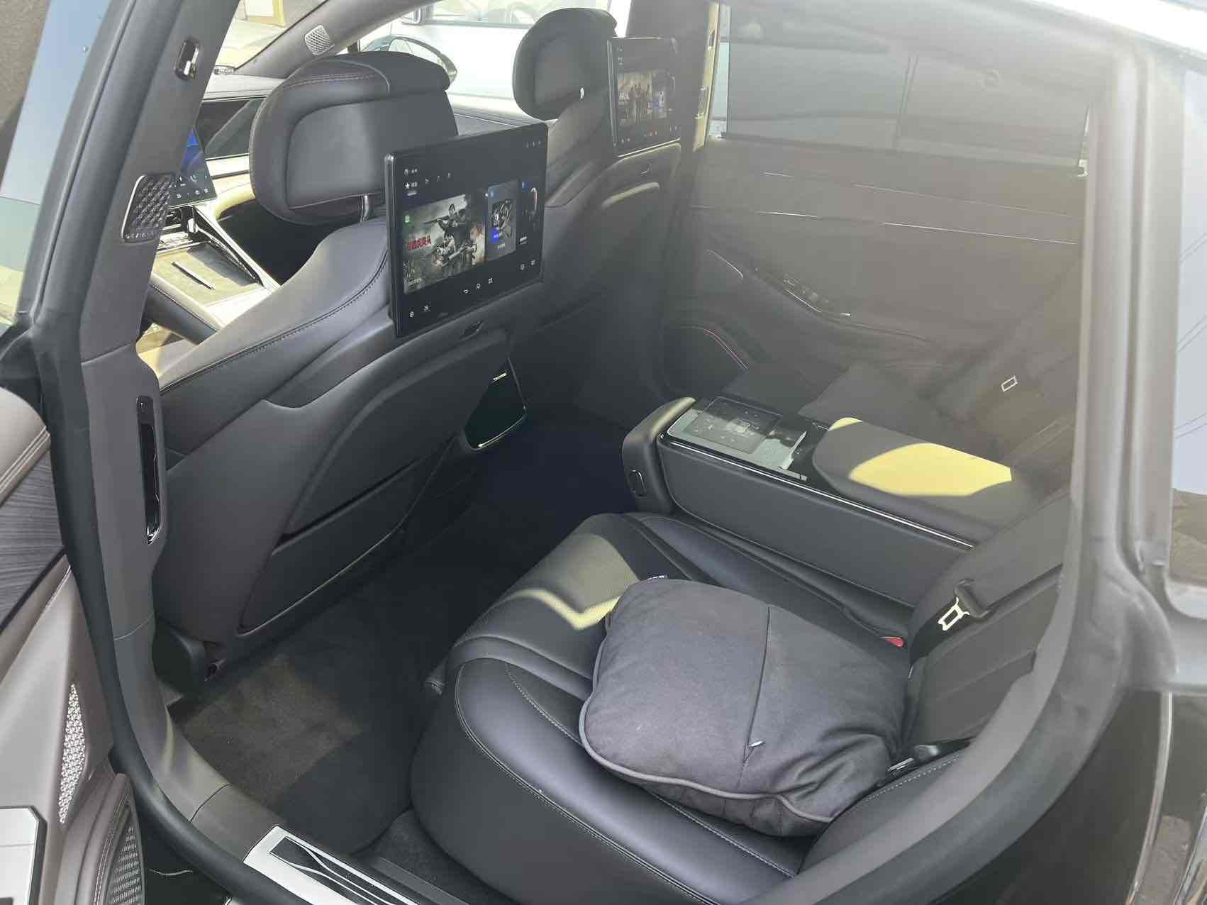 Denza Z9 2024 immagine di auto #4