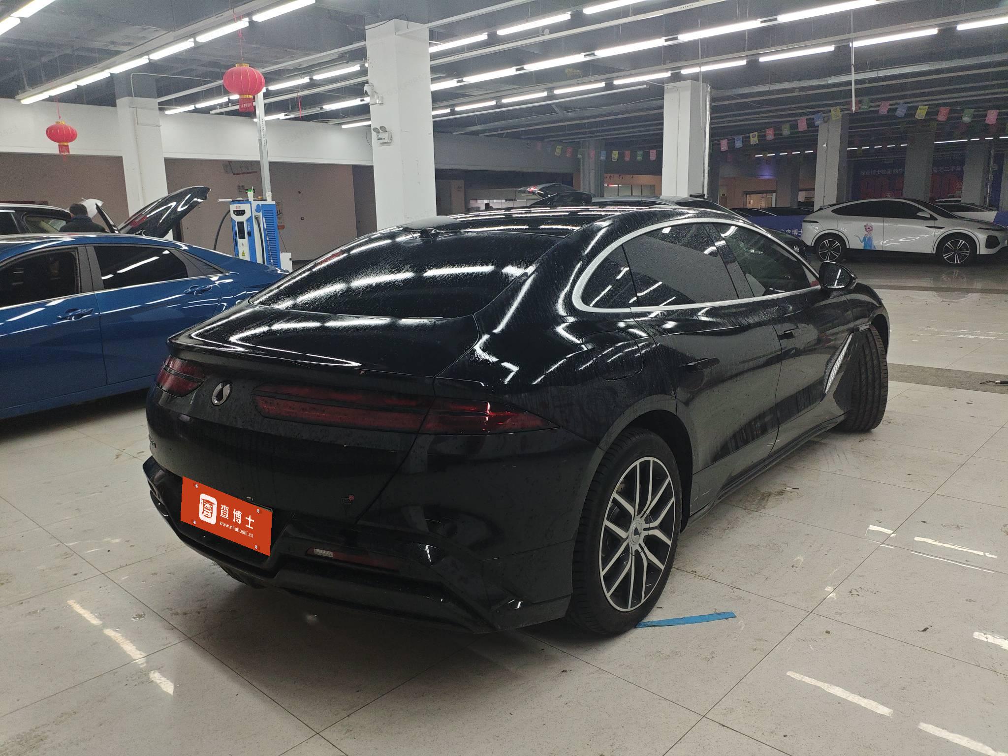 Denza Z9 2025 #4 Denza Z9 2025 car image #4