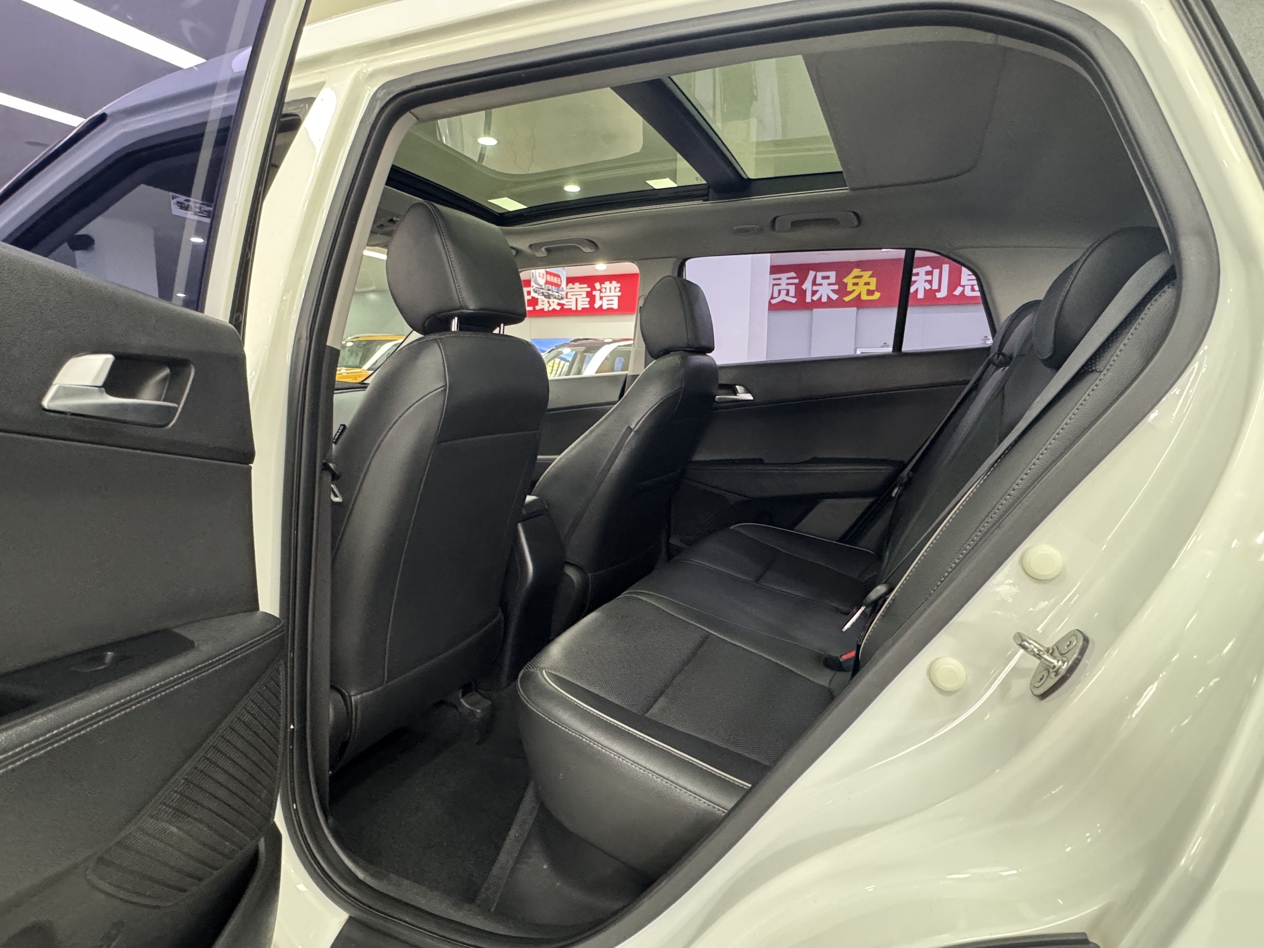 Hyundai ix25 2017 car image #4