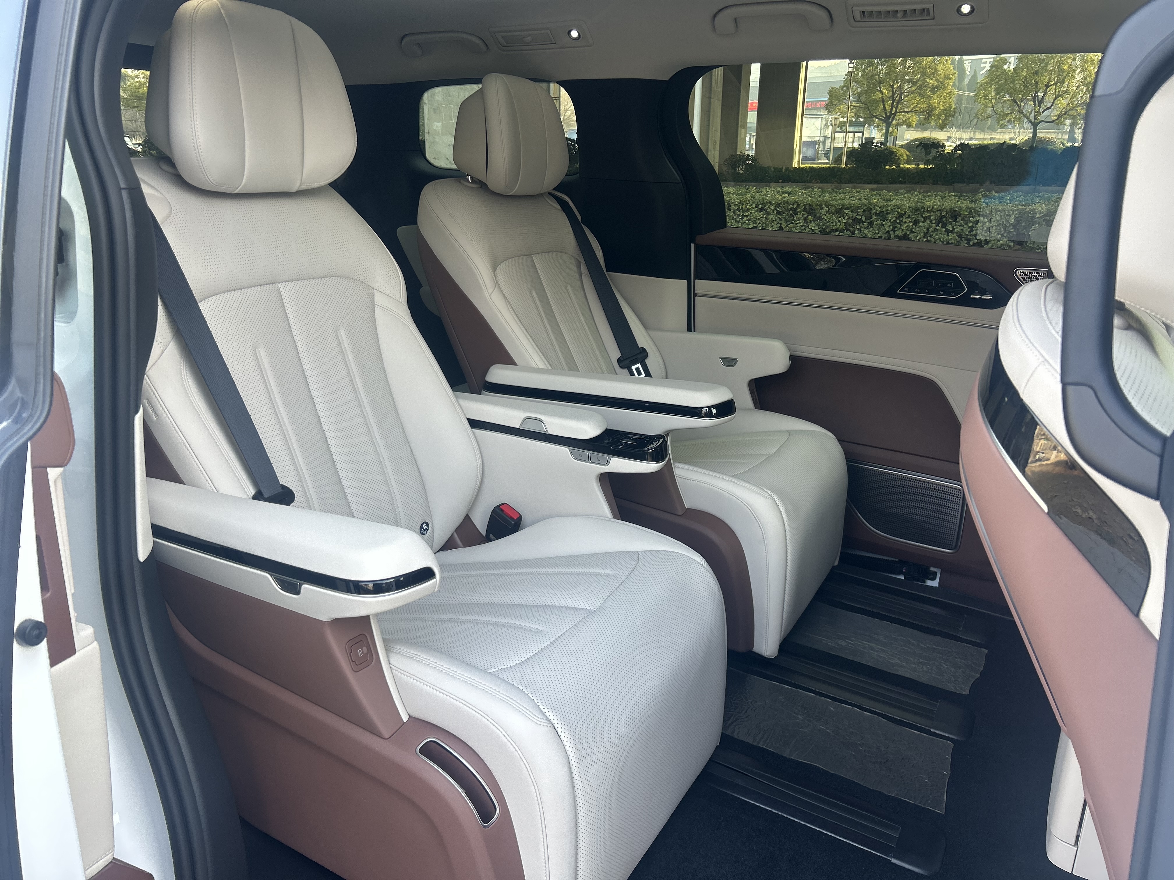 BYD Xia 2025 imagen de coche #4