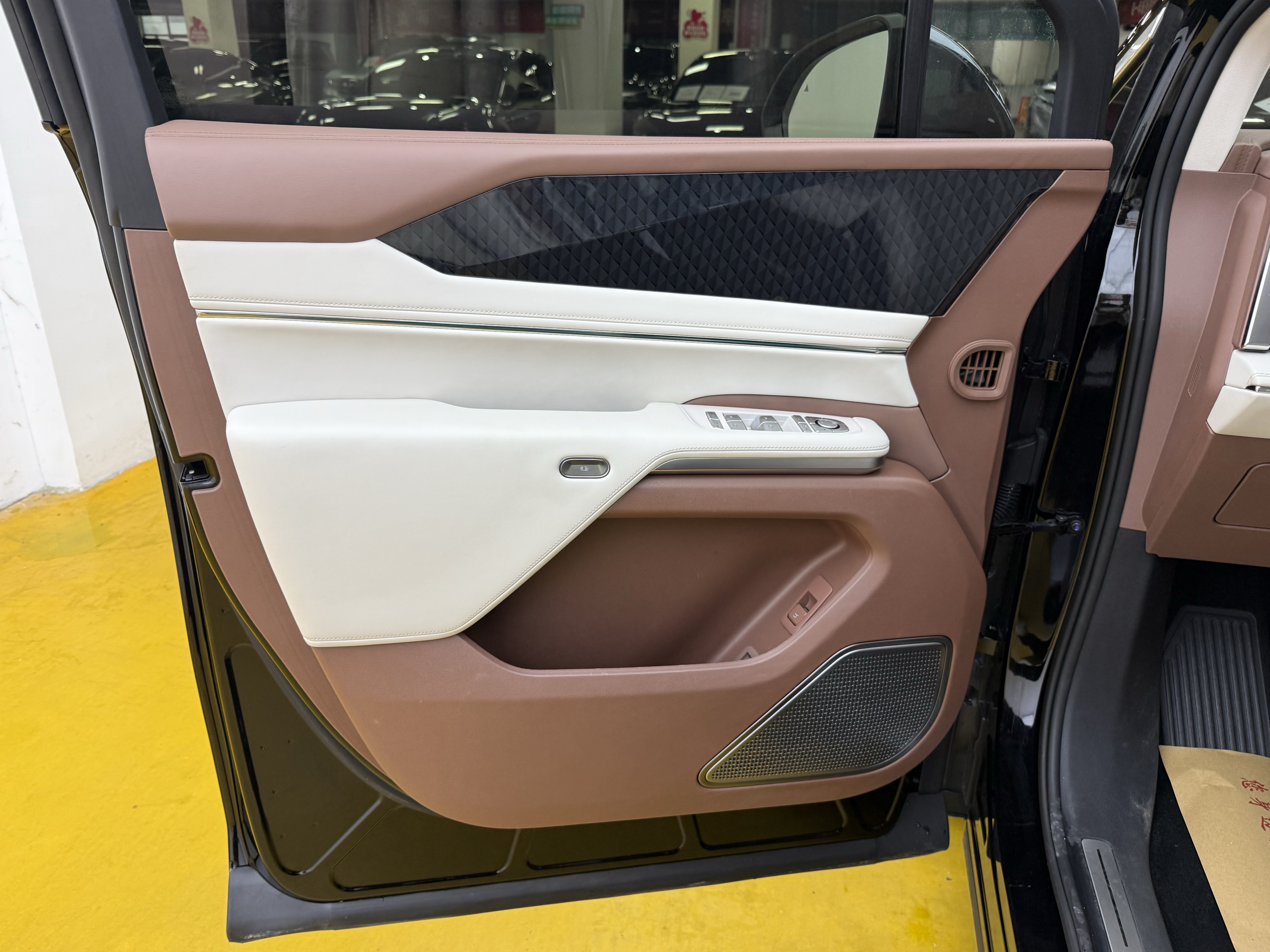 BYD Xia 2025 #4 BYD Xia 2025 immagine di auto #4