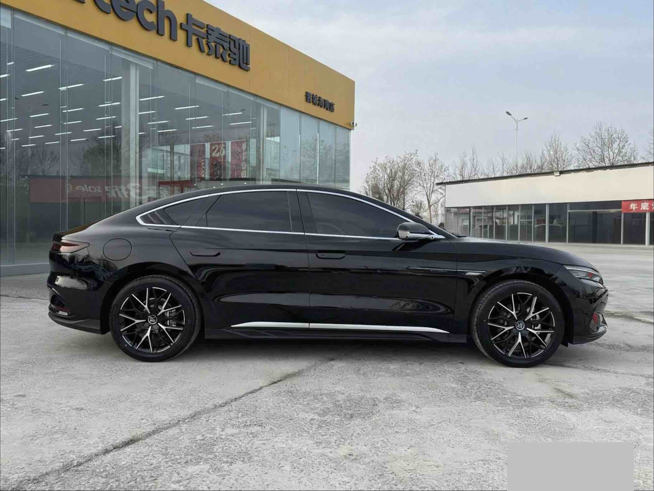 BYD Han 2026 #4 BYD Han 2026 صورة سيارة #4