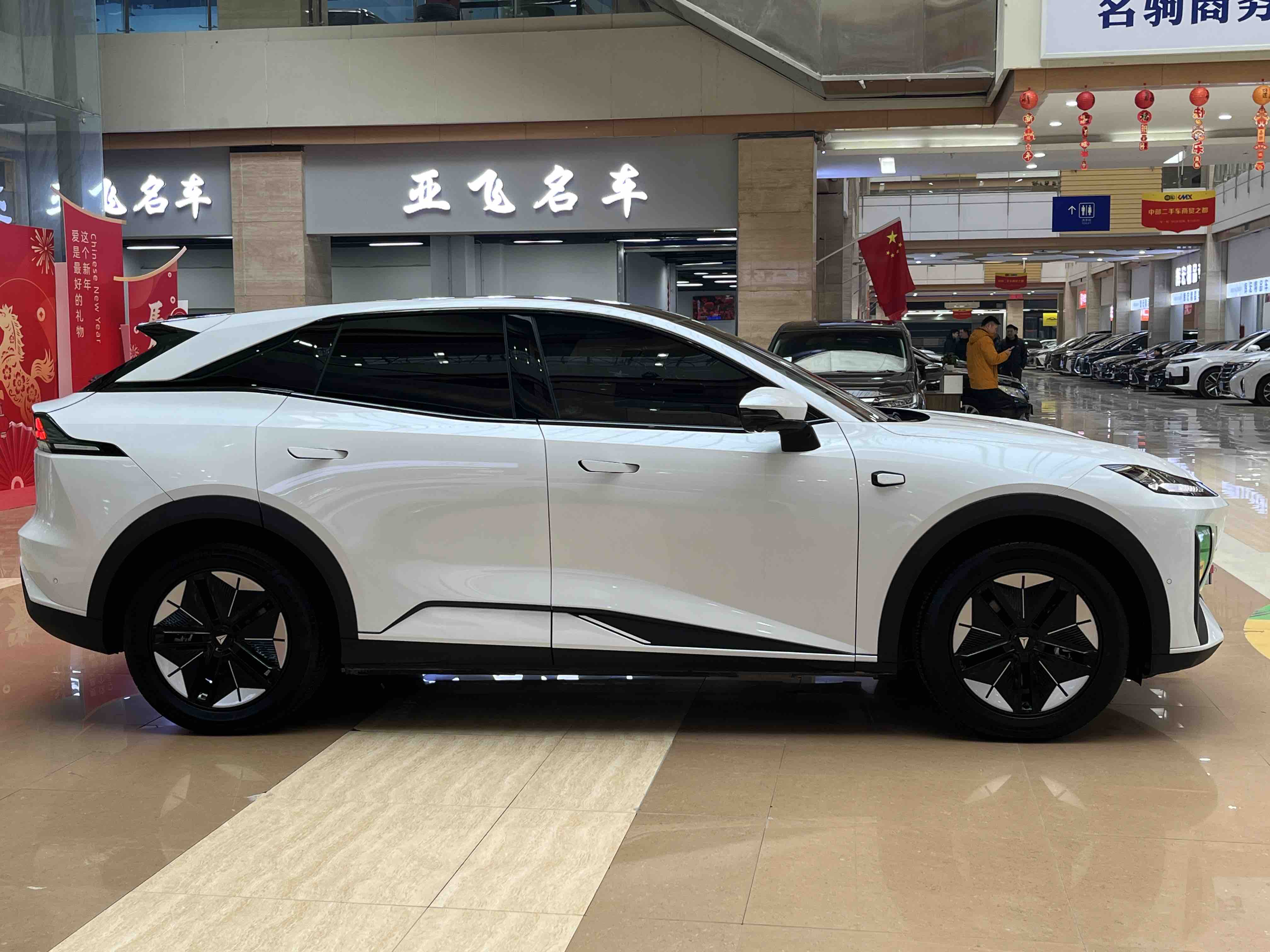 Deepal S07 2025 image de voiture #4