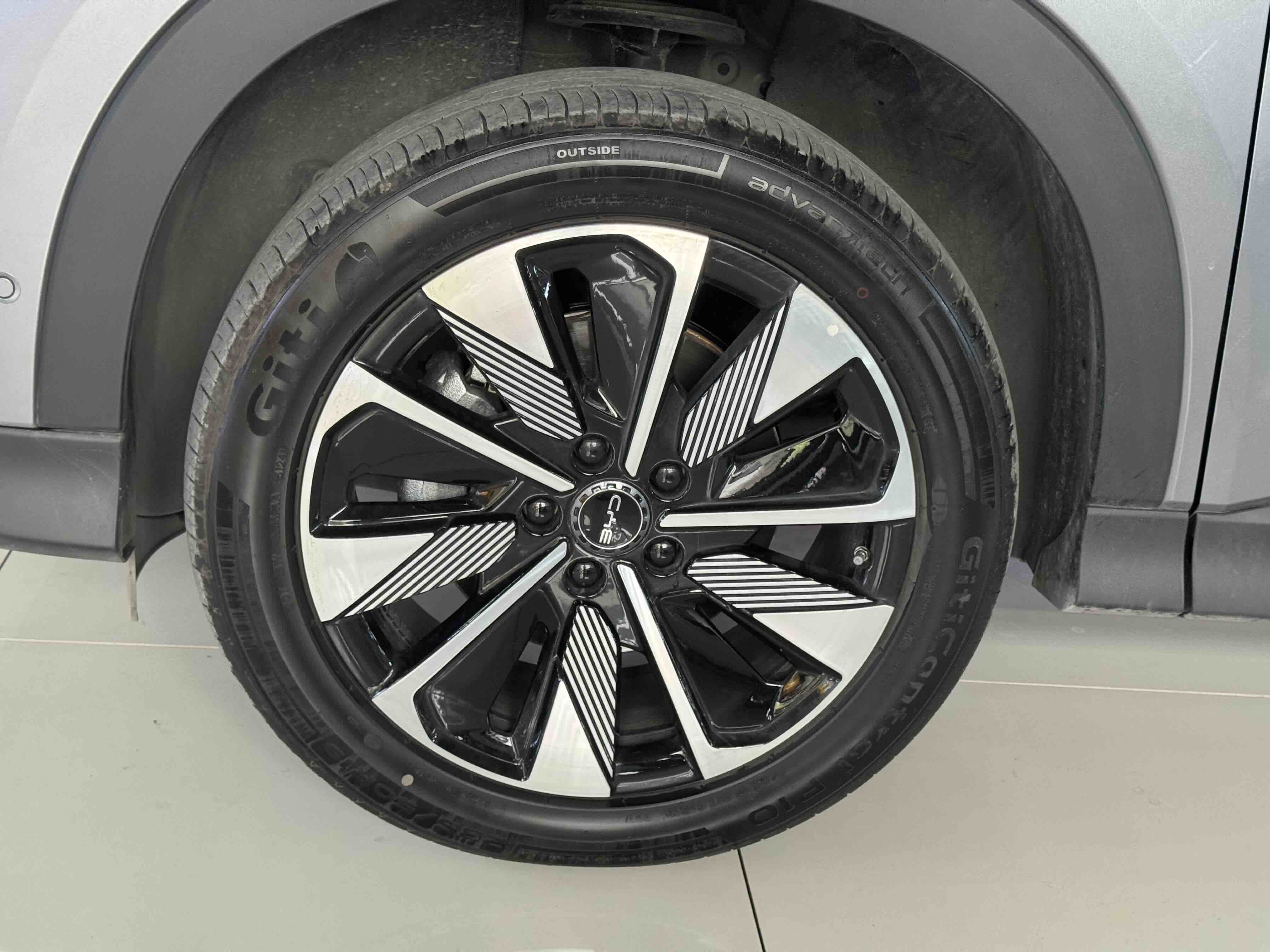 BYD Song Plus New Energy 2025 #4 BYD Song Plus New Energy 2025 car image #4