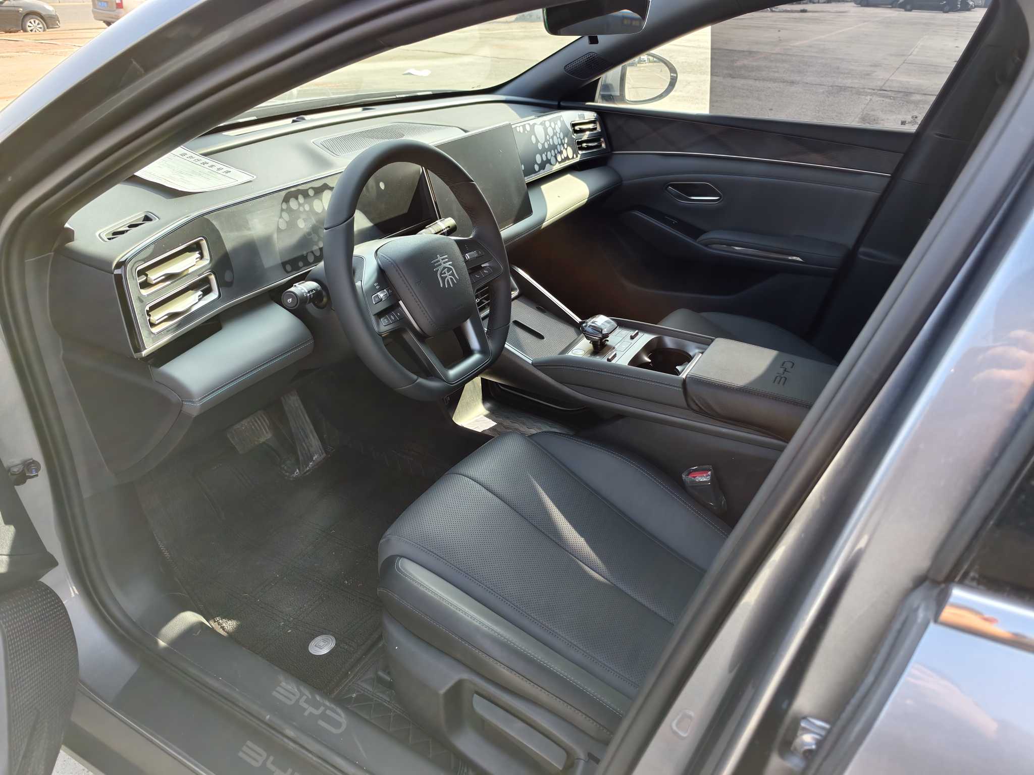 BYD Qin L 2025 car image #4