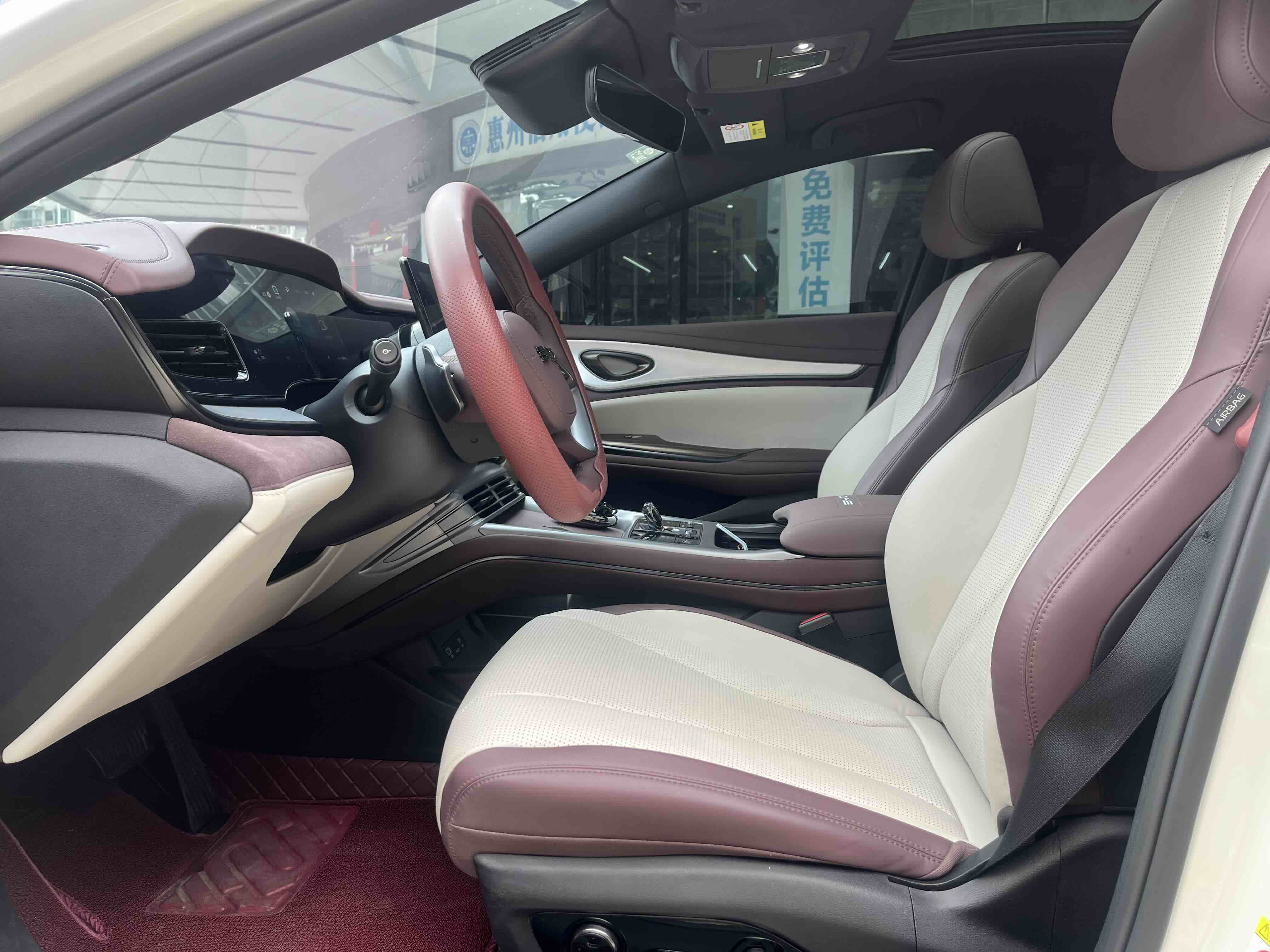 BYD Seal 07 DM-i 2025 صورة سيارة #4