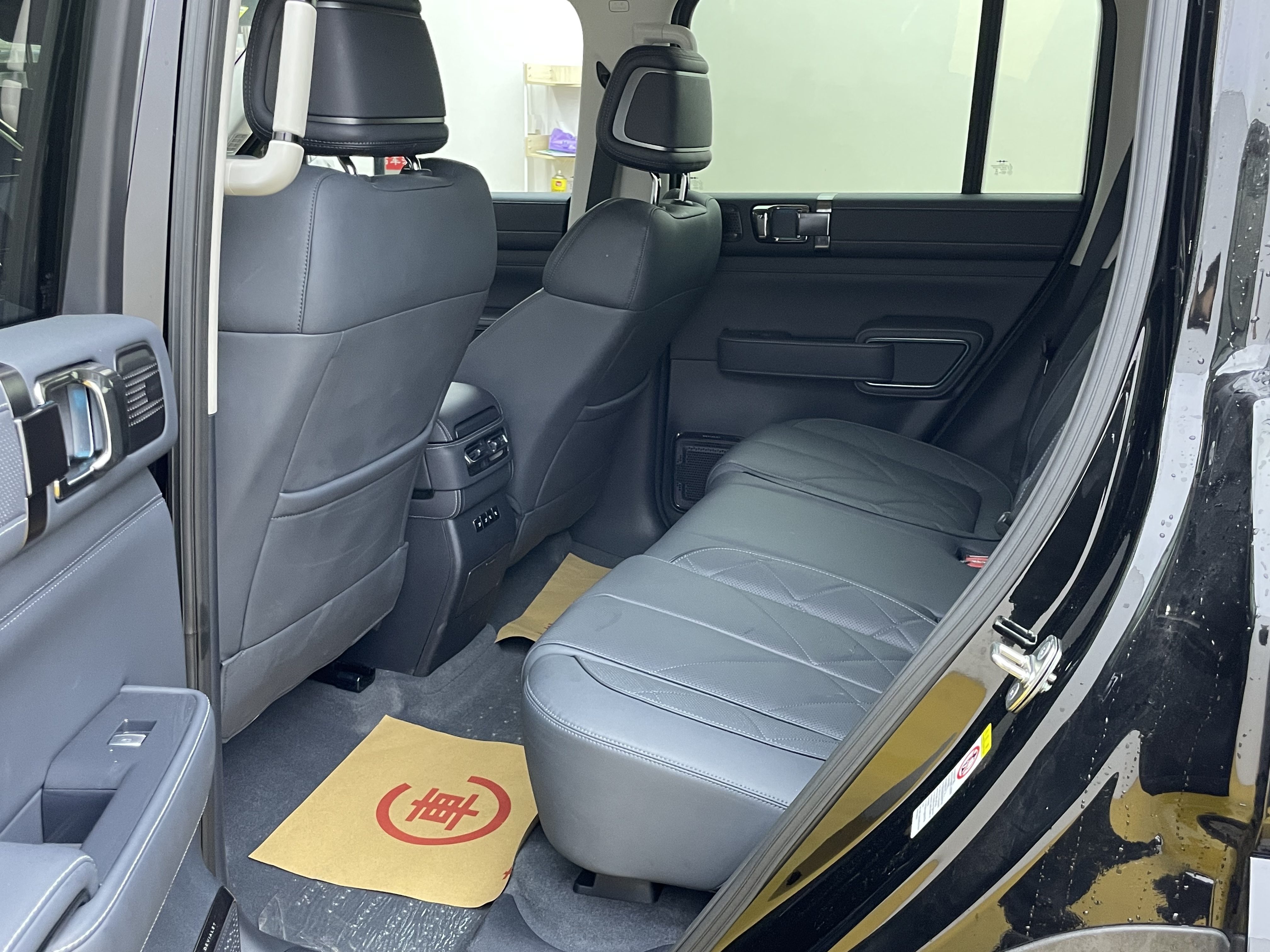 FangChengBao Leopard 5 2025 car image #4