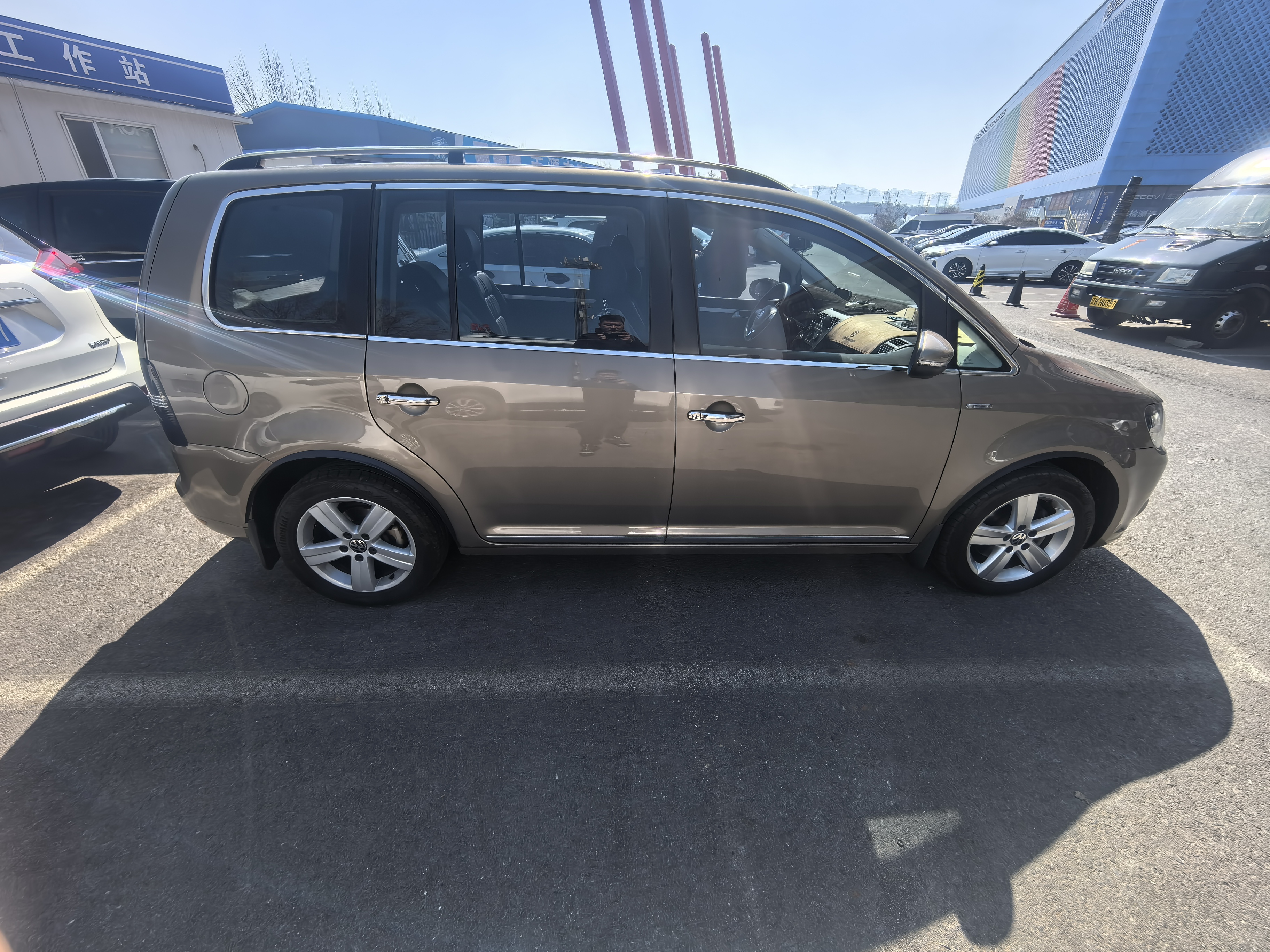 Volkswagen Touran 2016 immagine di auto #4