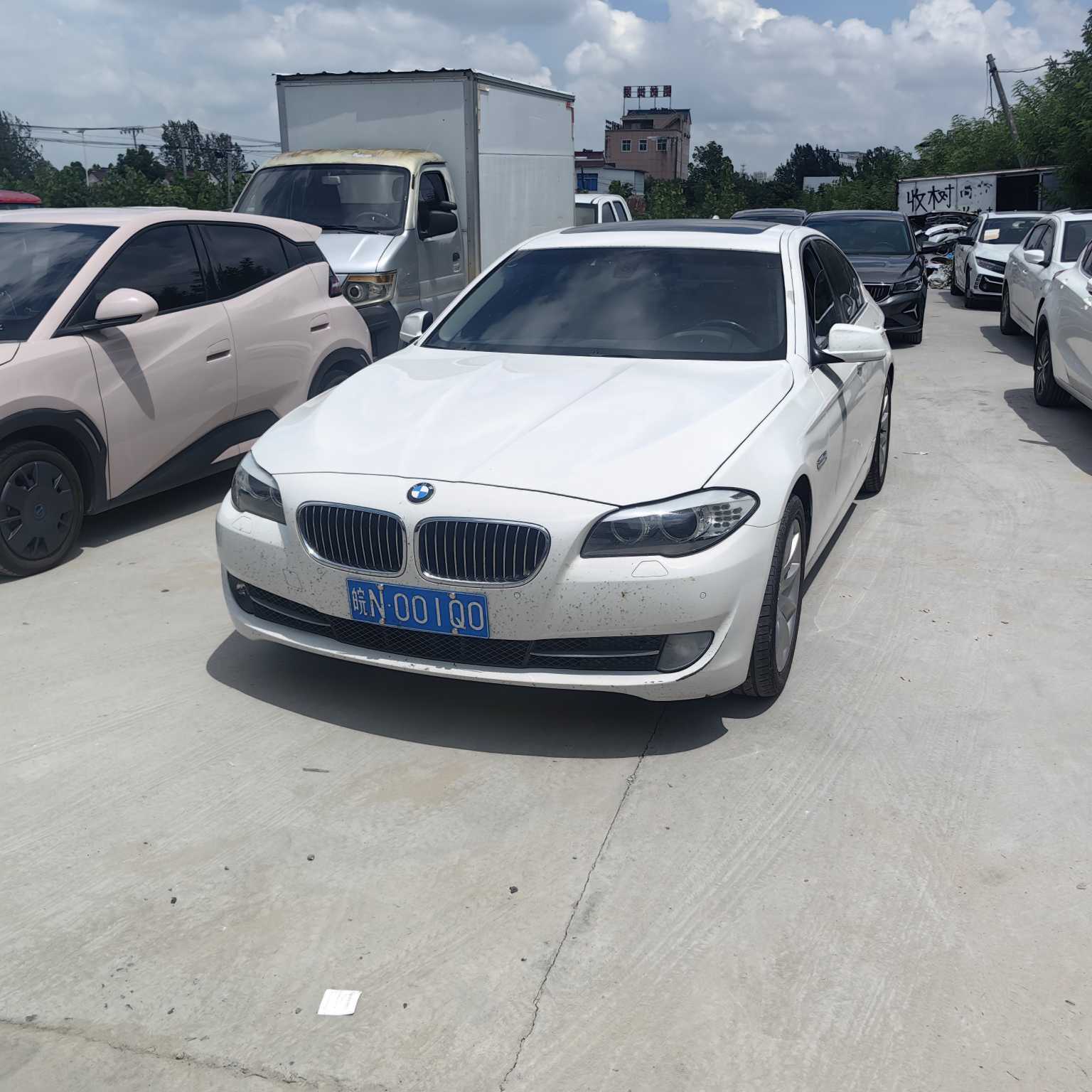 BMW 5 Series (Imported) 2011 car image #4