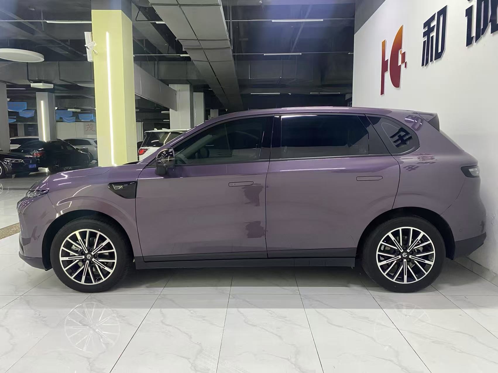 零跑汽车 零跑B10 2025 汽车图片 #4