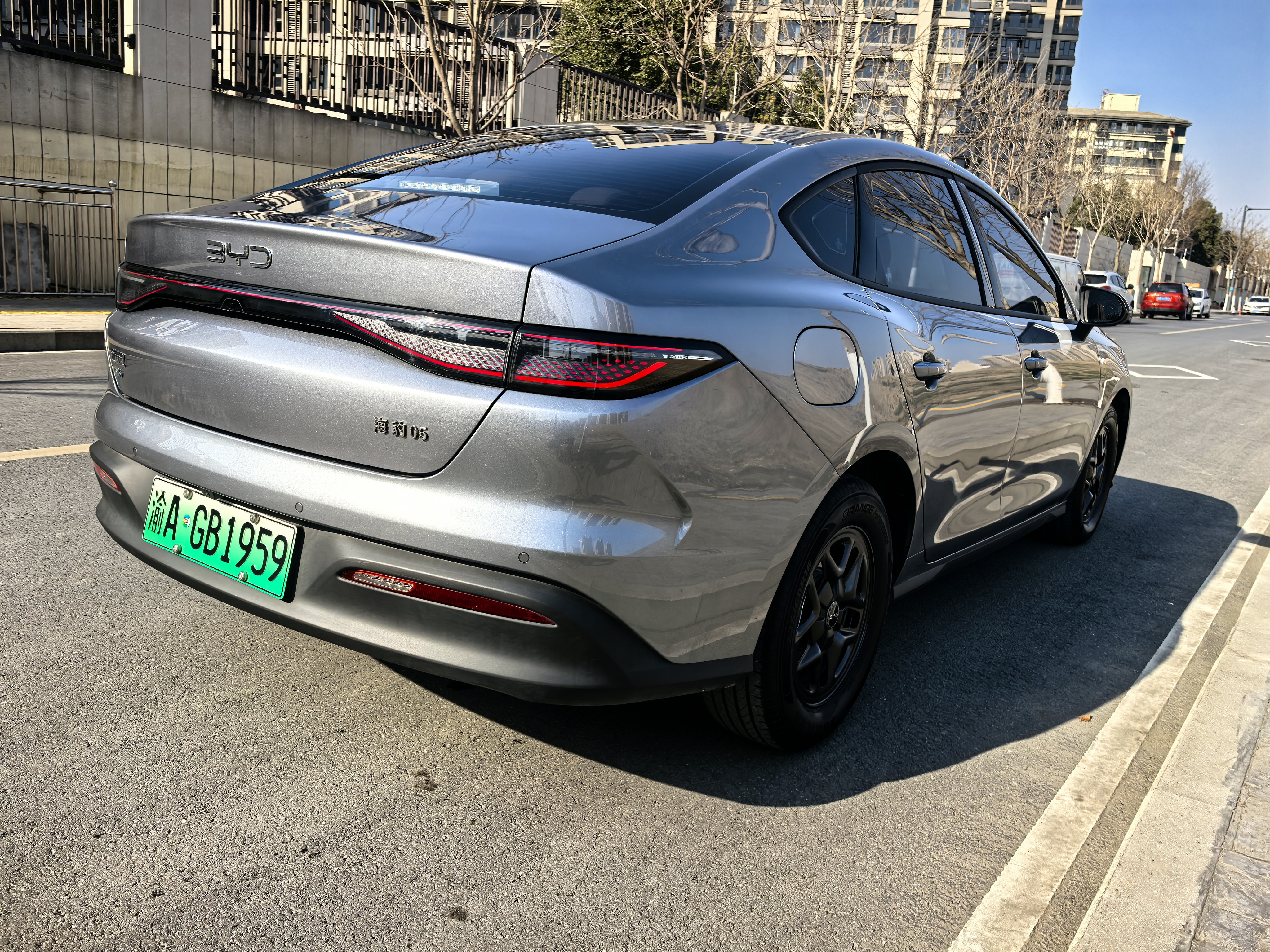 BYD Seal 05 DM-i 2025 car image #4