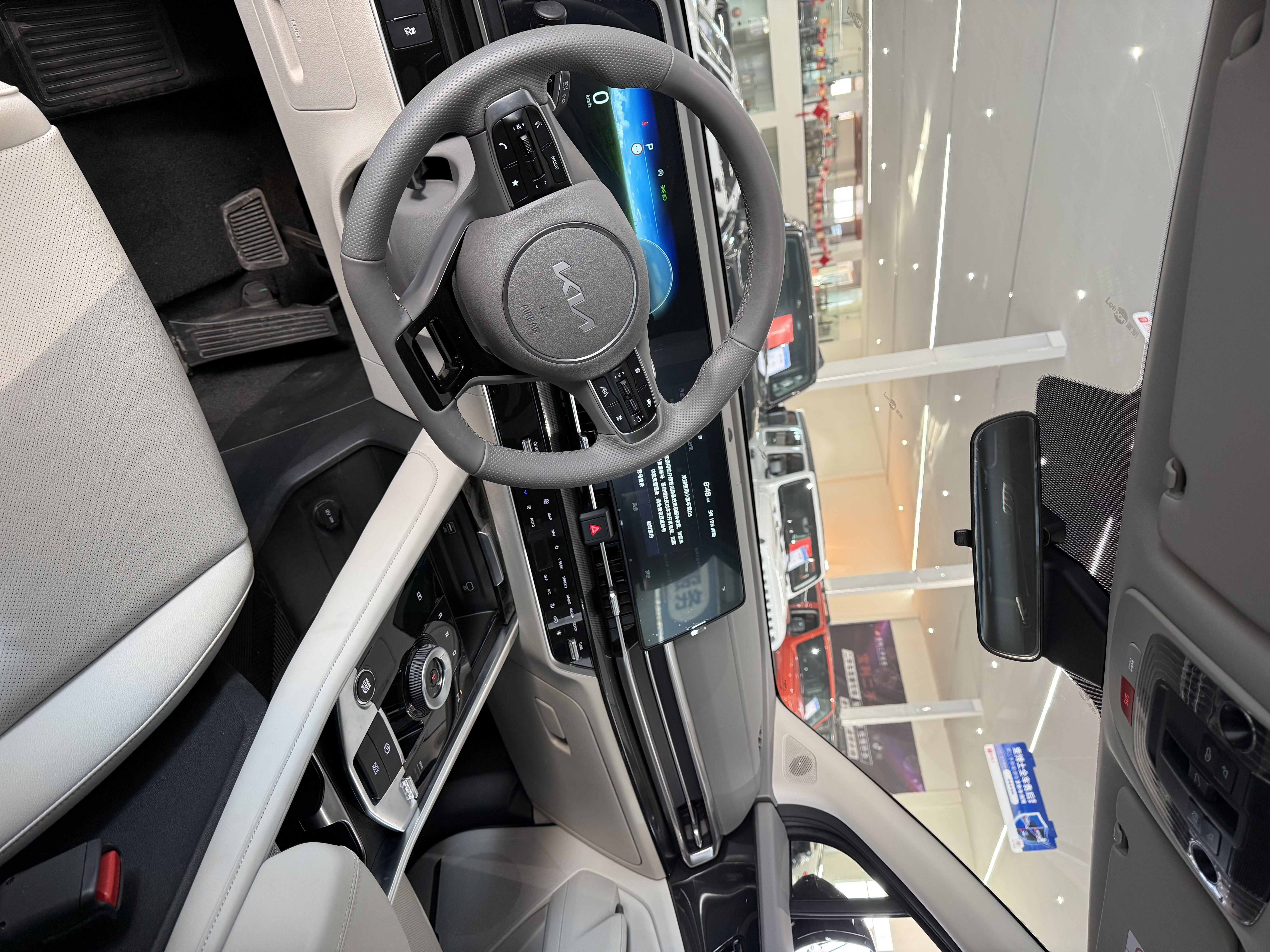 起亚 狮铂拓界 2025 汽车图片 #4