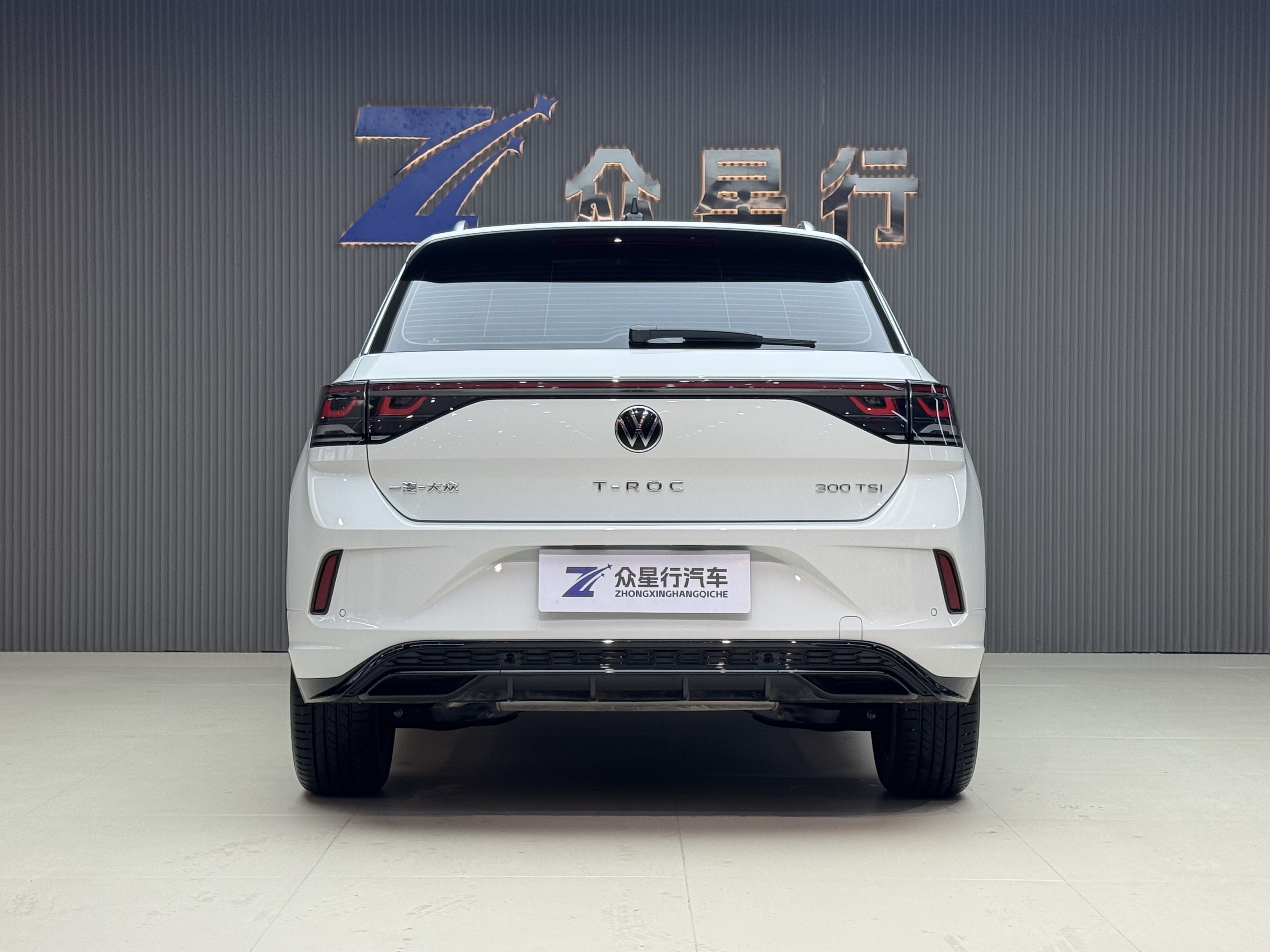 T-Roc 2025 car image #4