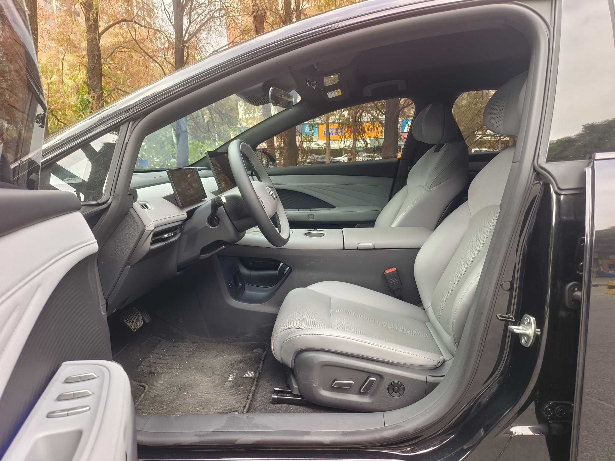 日产 日产N7 2025 汽车图片 #4