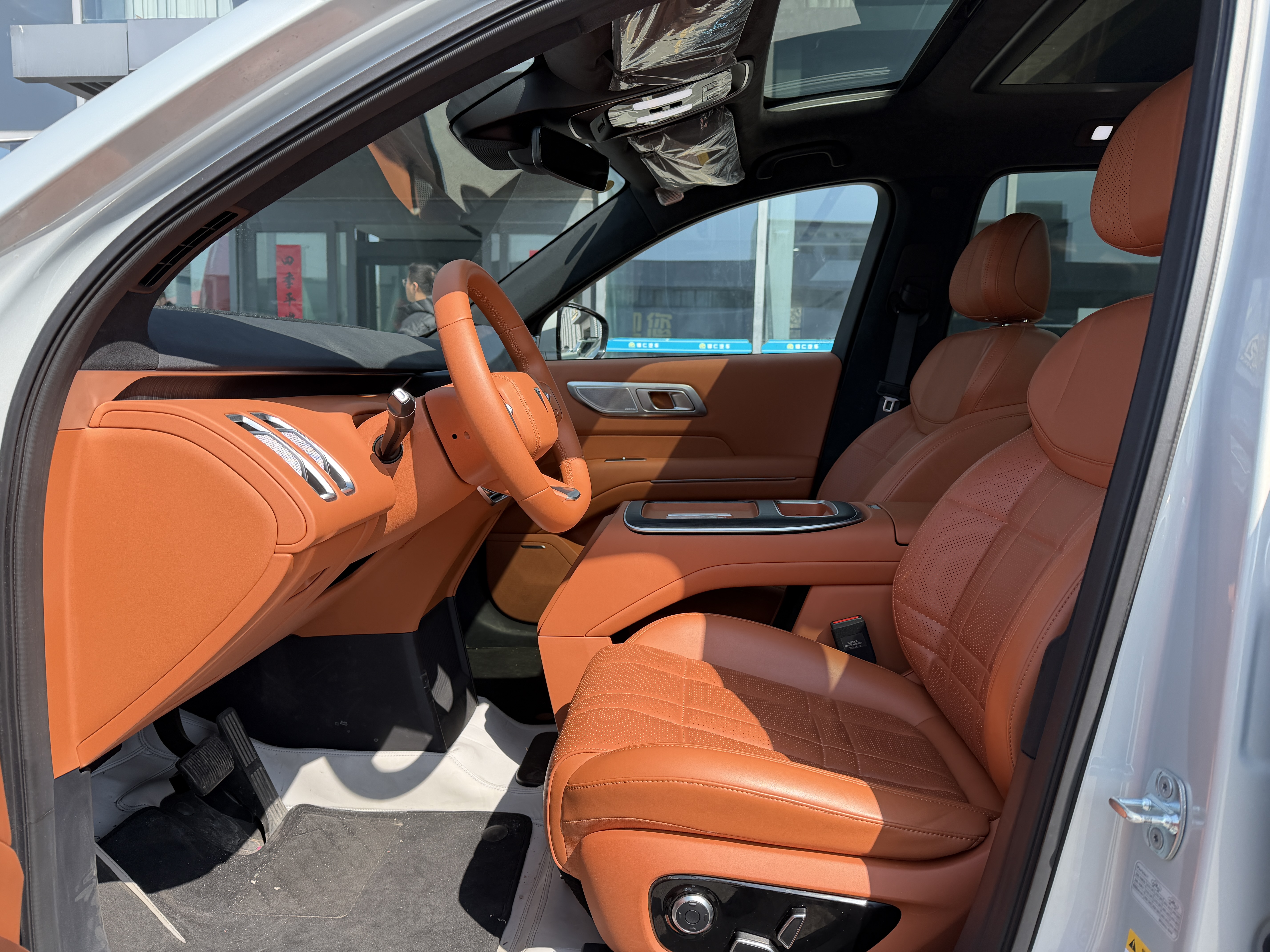 Deepal S09 2025 immagine di auto #4