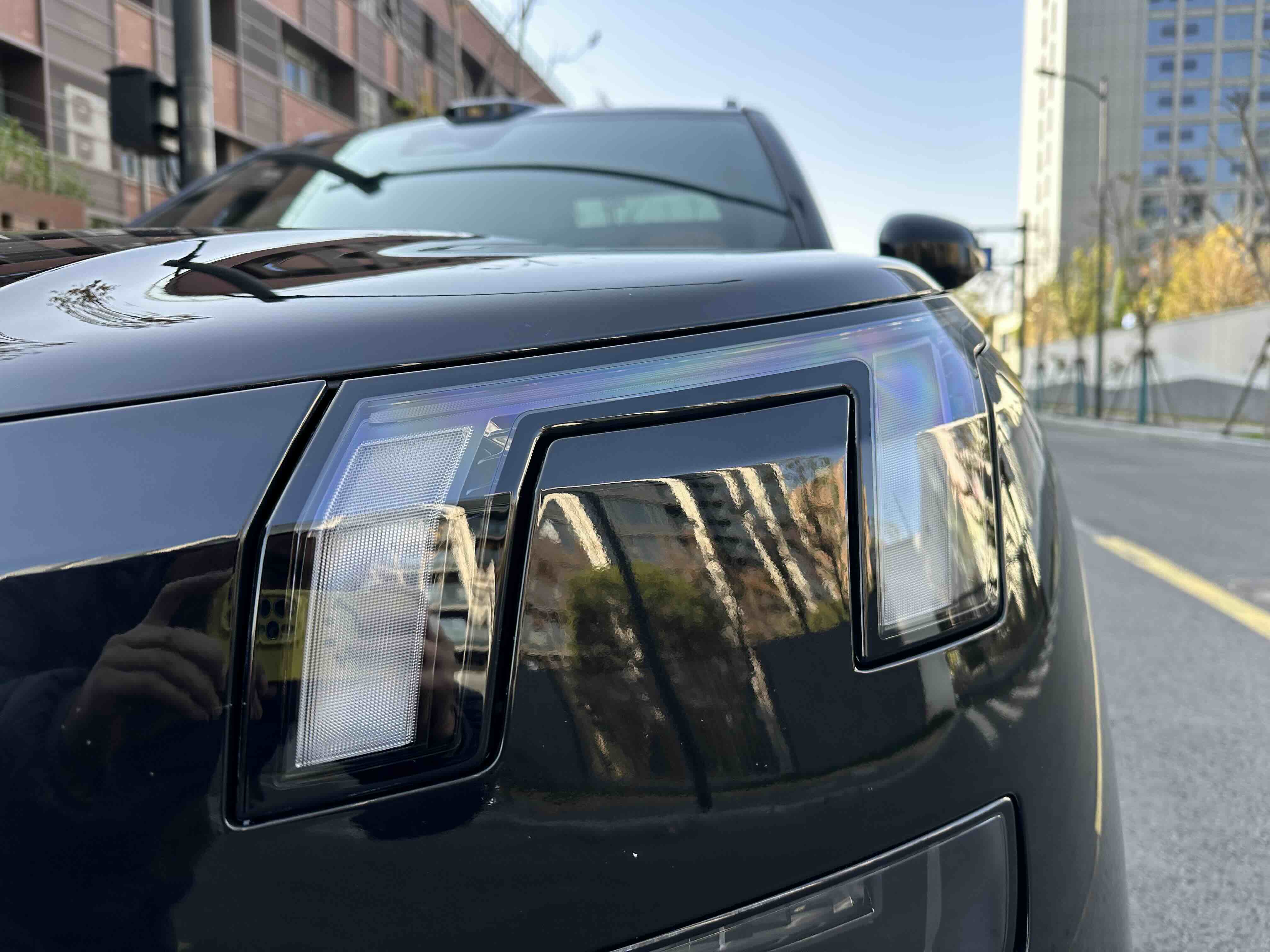 Lynk & Co 900 2025 car image #4