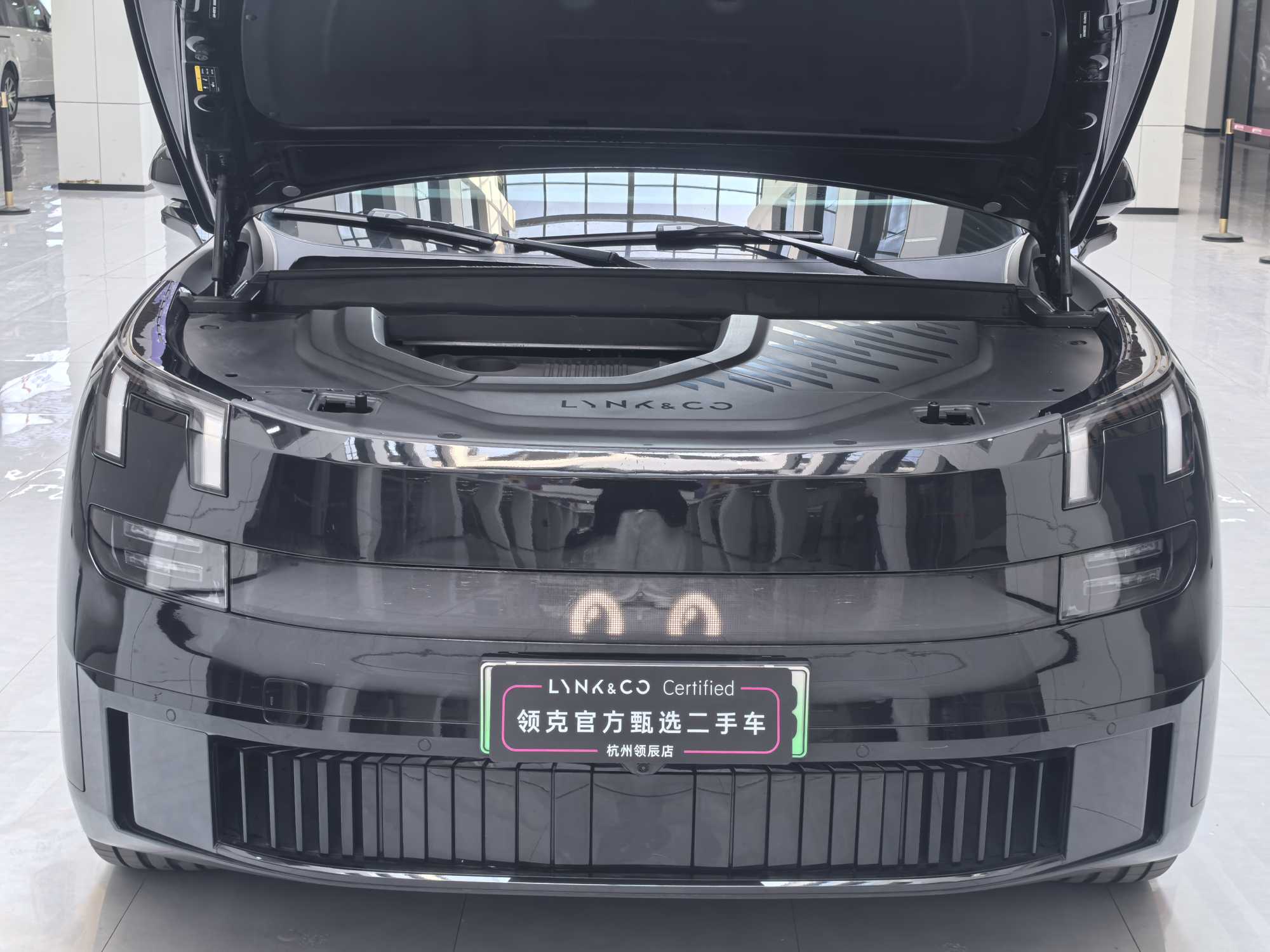 Lynk & Co 900 2025 #4 Lynk & Co 900 2025 car image #4
