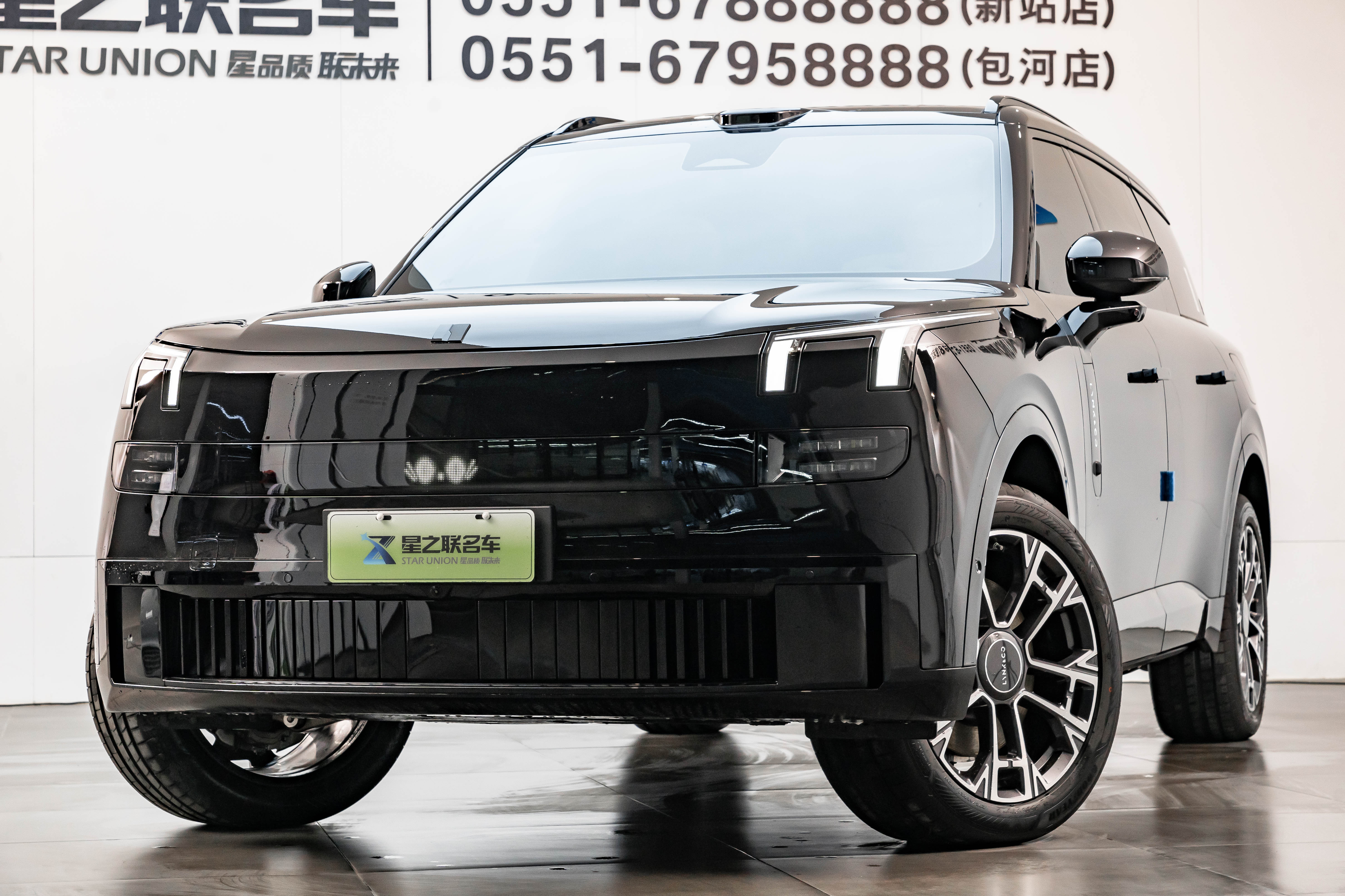 Lynk & Co 900 2025 #4 Lynk & Co 900 2025 car image #4