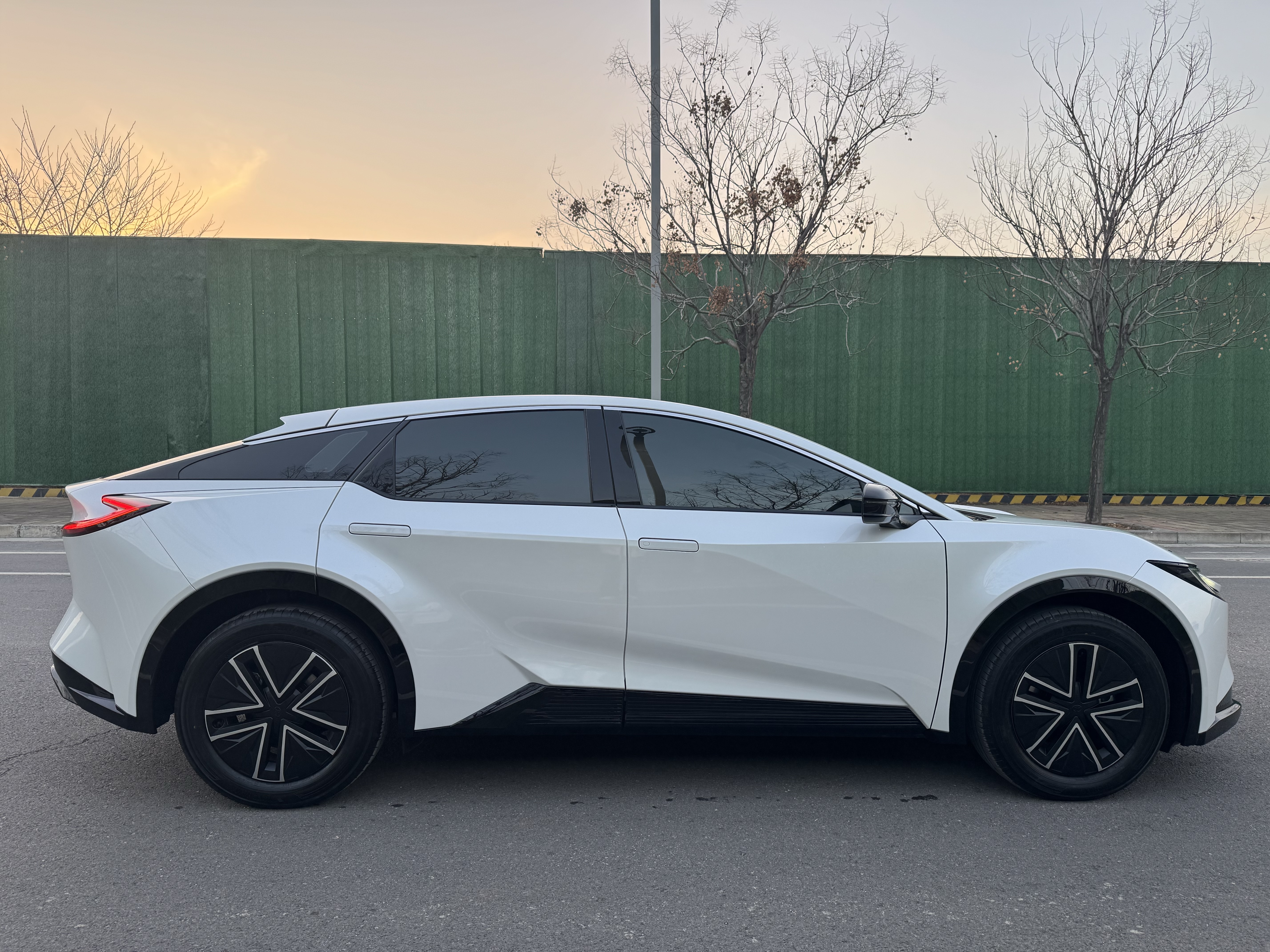 Toyota bZ5 2025 #4 Toyota bZ5 2025 imagen de coche #4