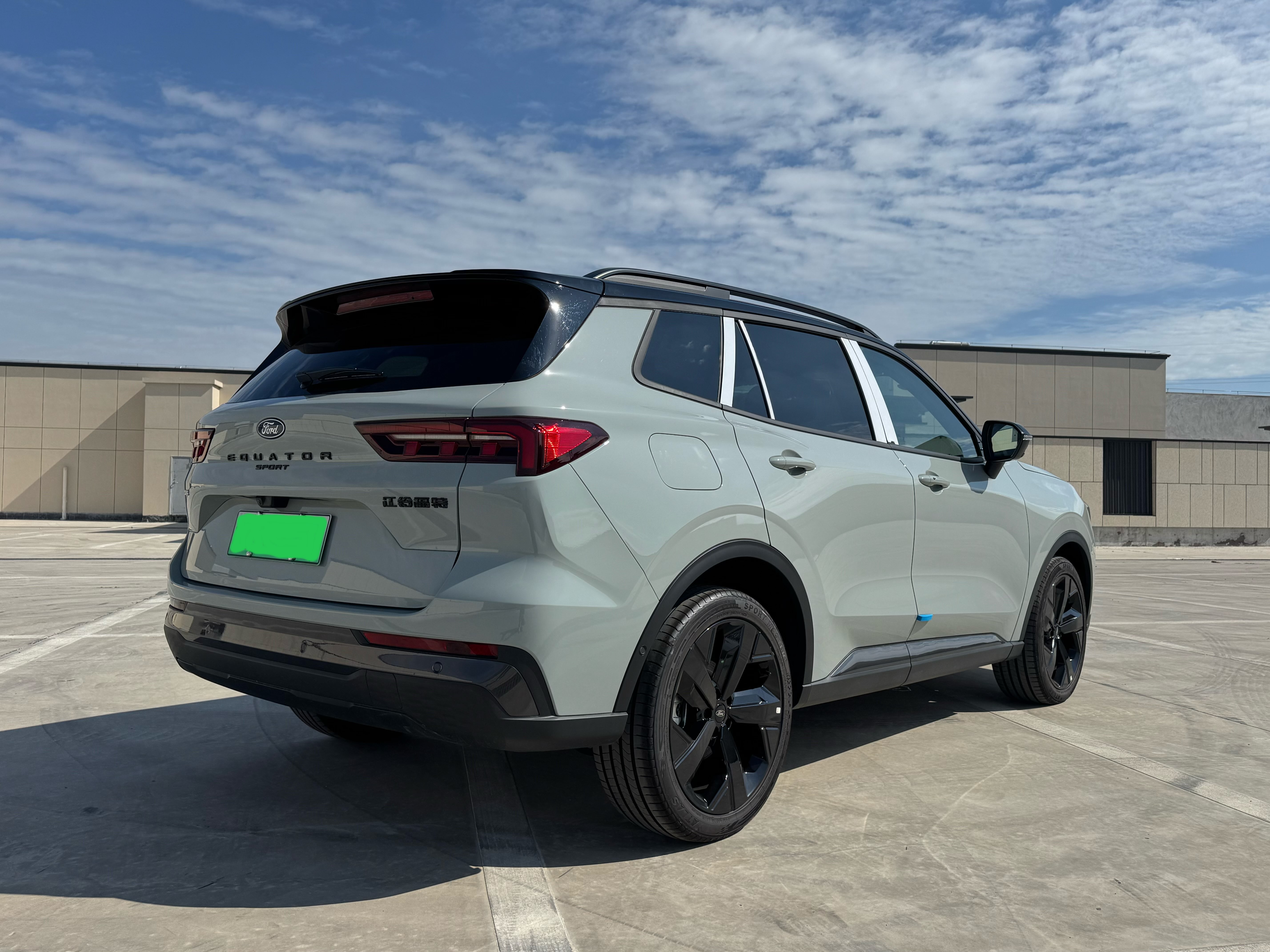 Ford Equator Sport 2025 car image #4