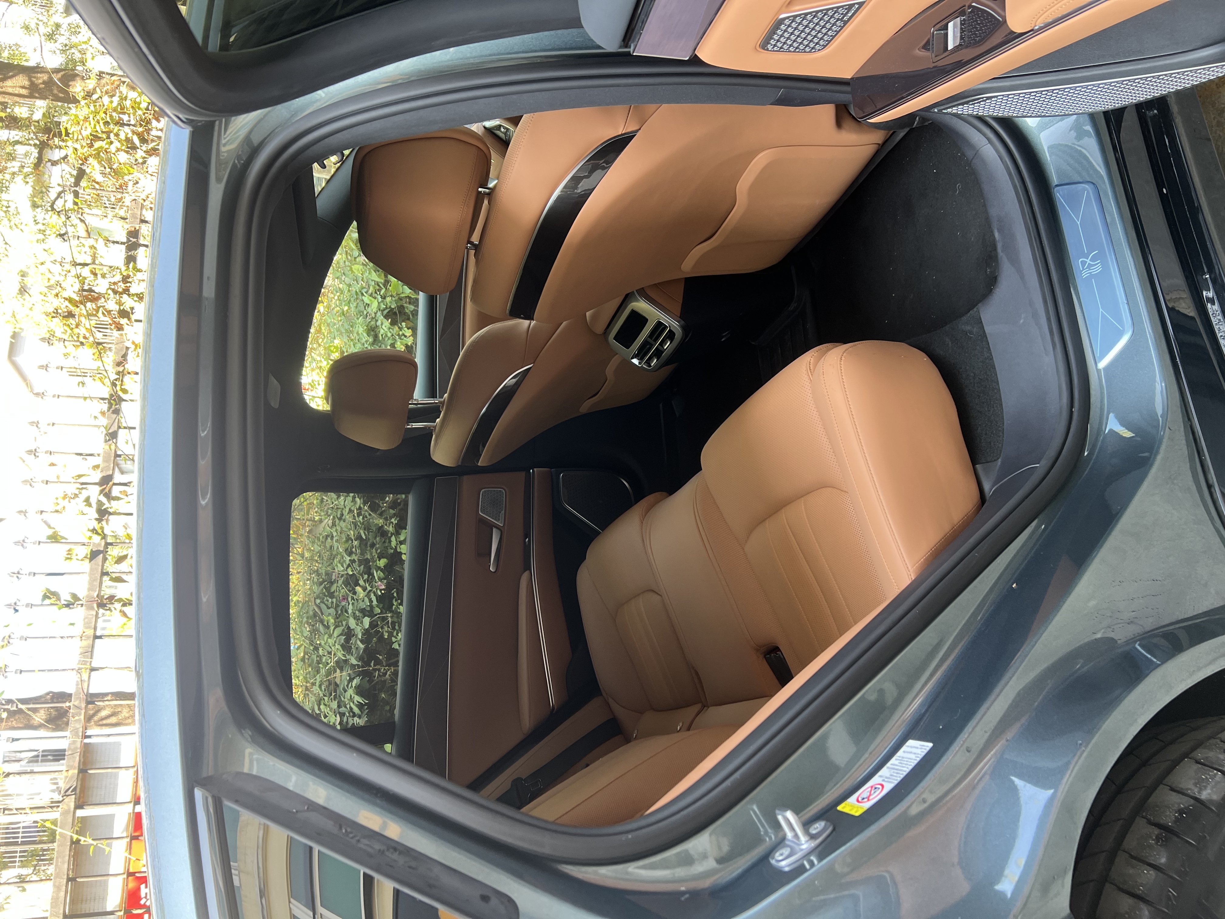 BYD HanL 2025 صورة سيارة #4