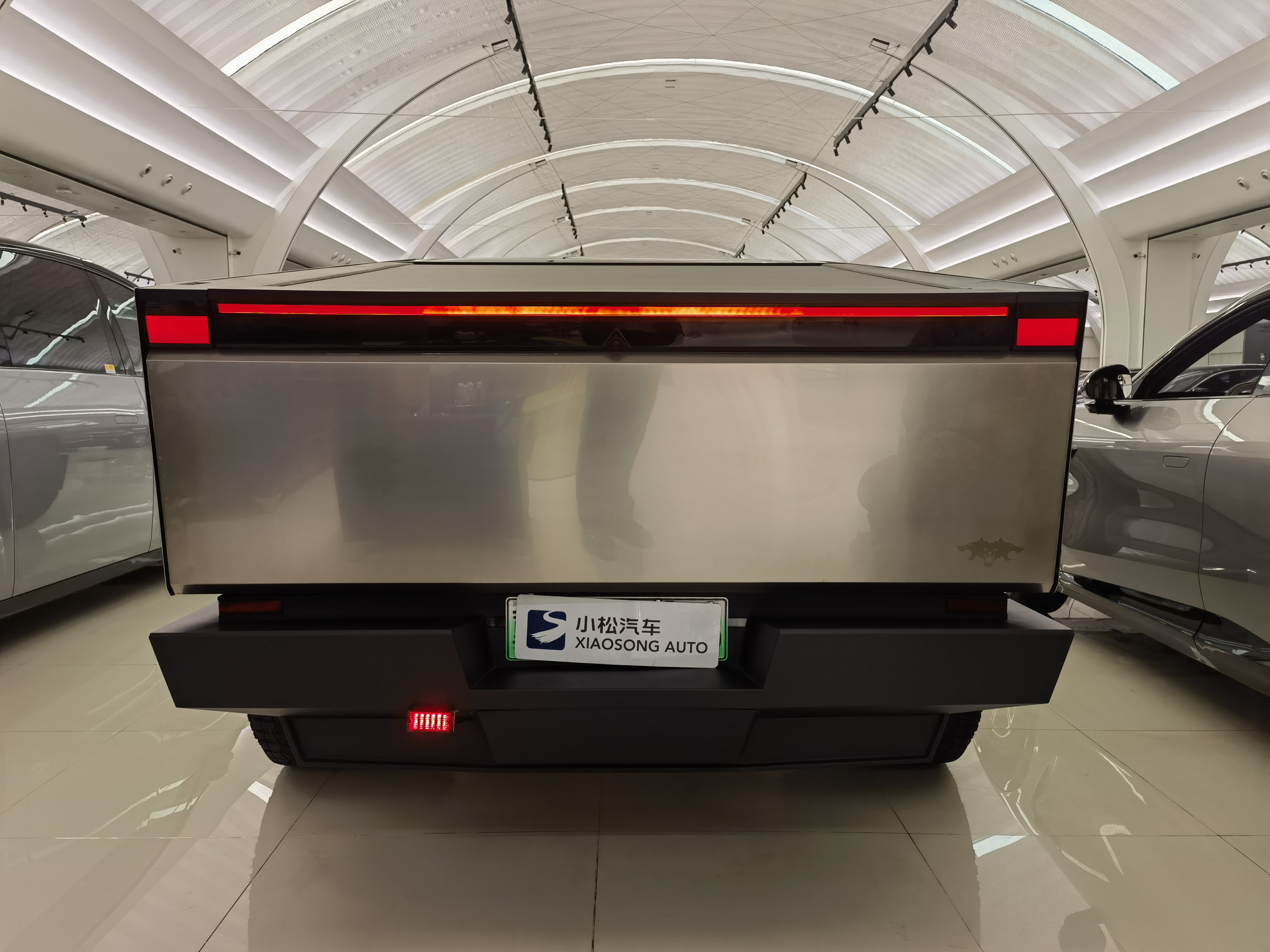 特斯拉 赛博越野旅行车 2025 汽车图片 #4