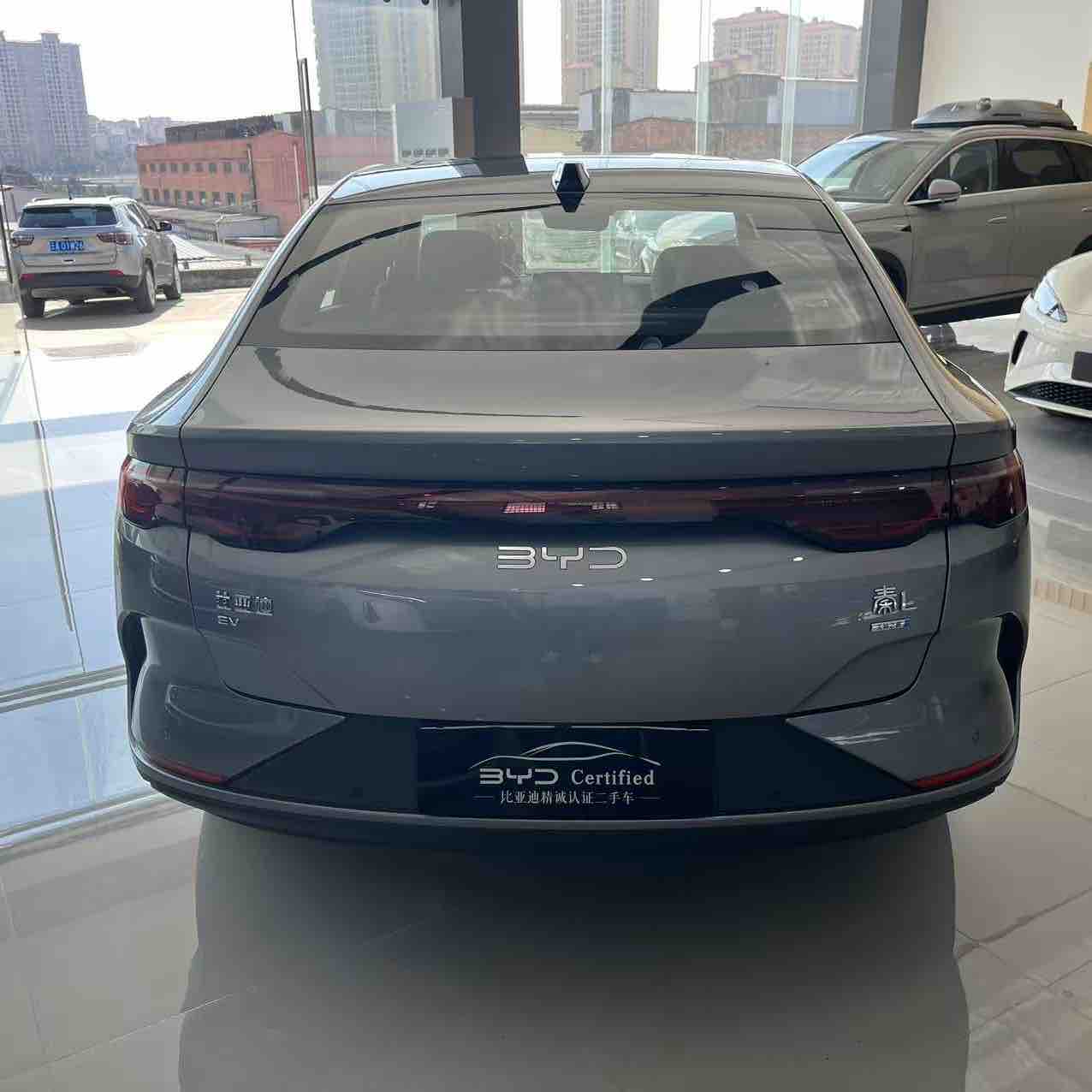 BYD Qin L 2025 #4 BYD Qin L 2025 car image #4