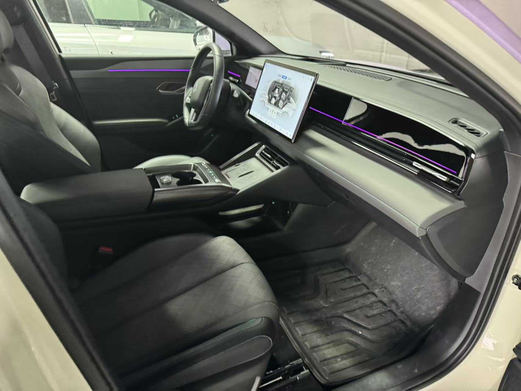 BYD Qin L 2025 #4 BYD Qin L 2025 immagine di auto #4