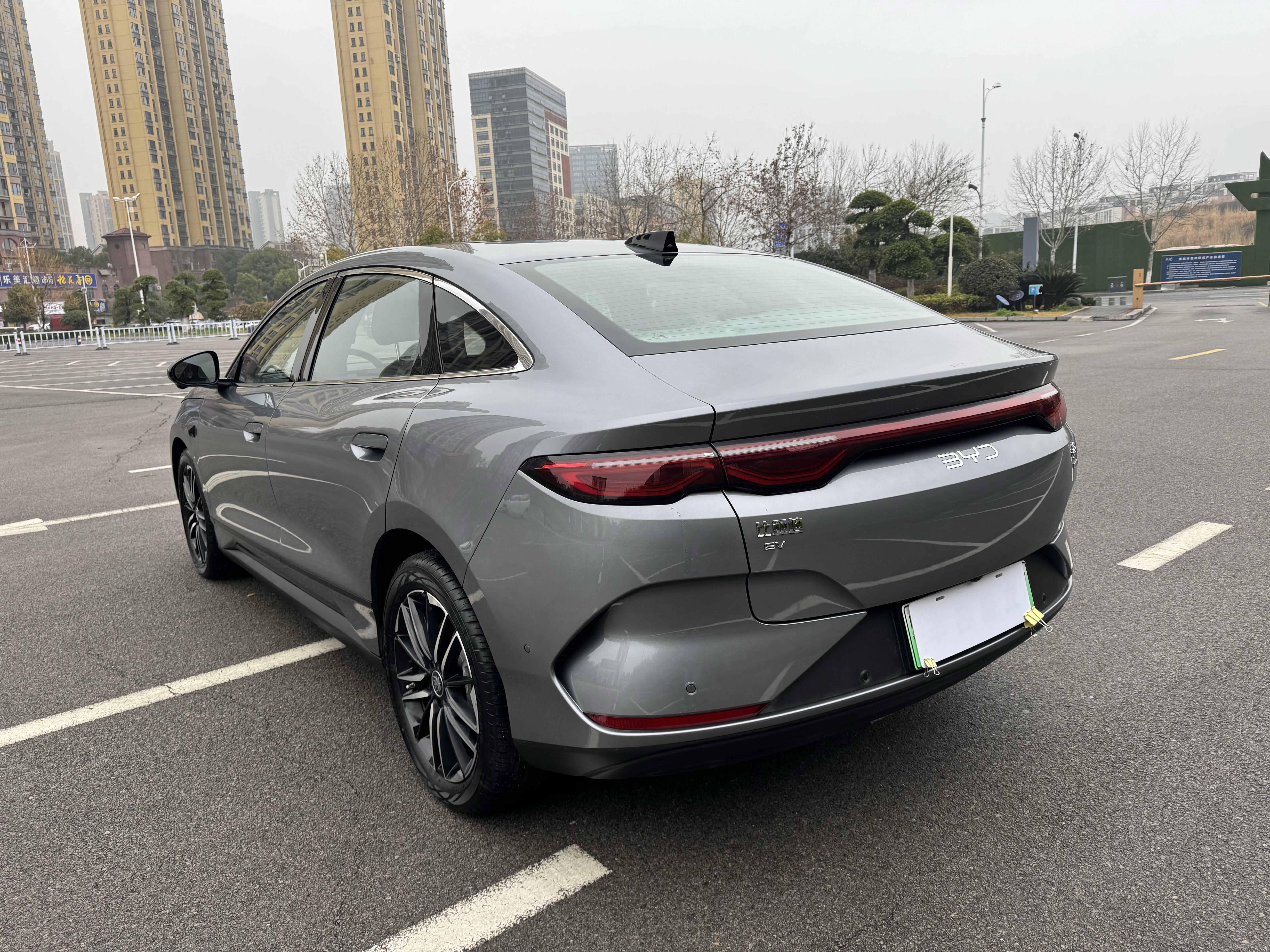 BYD Qin L 2025 car image #4