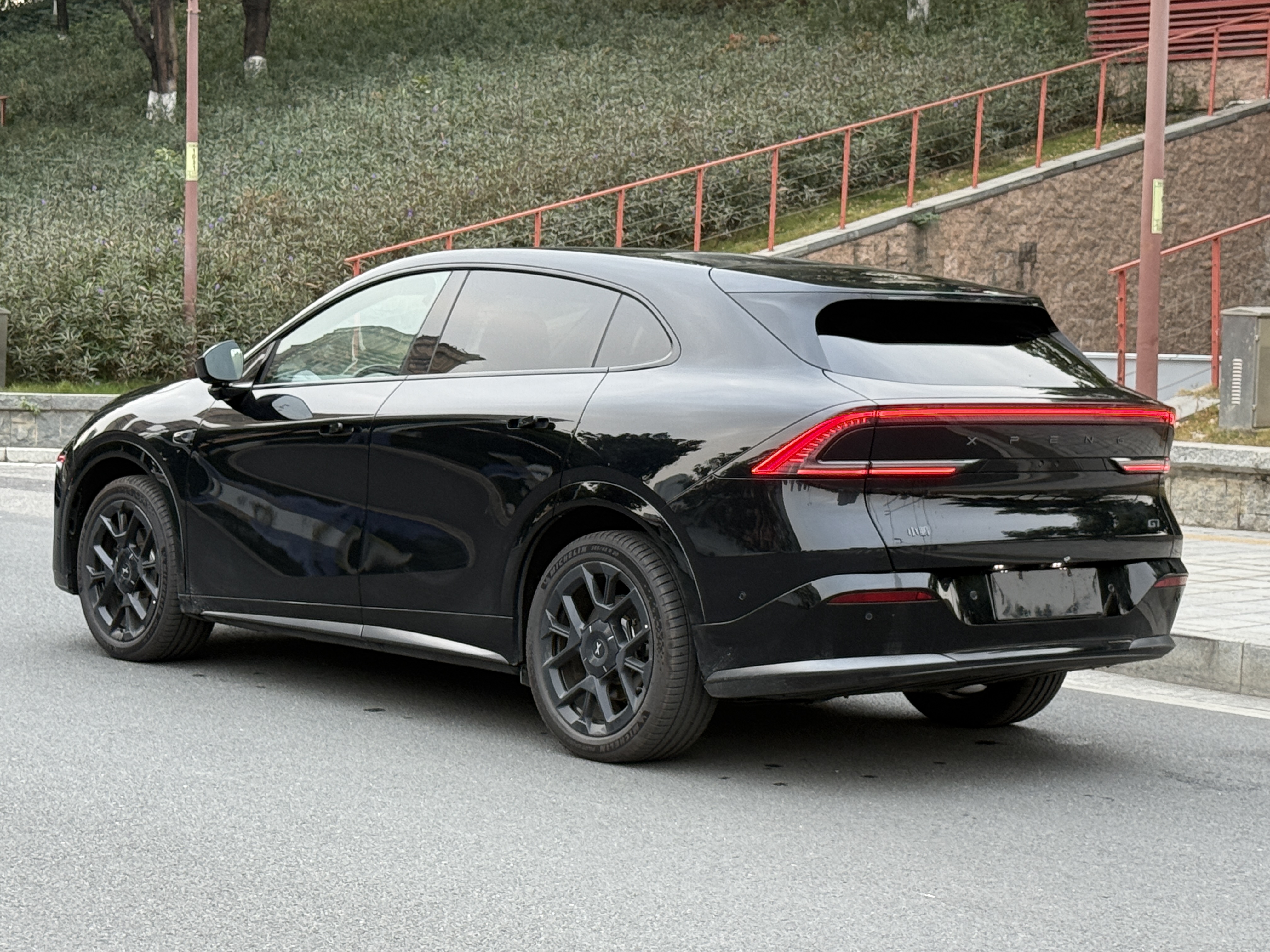 Xpeng 2025 car image #4