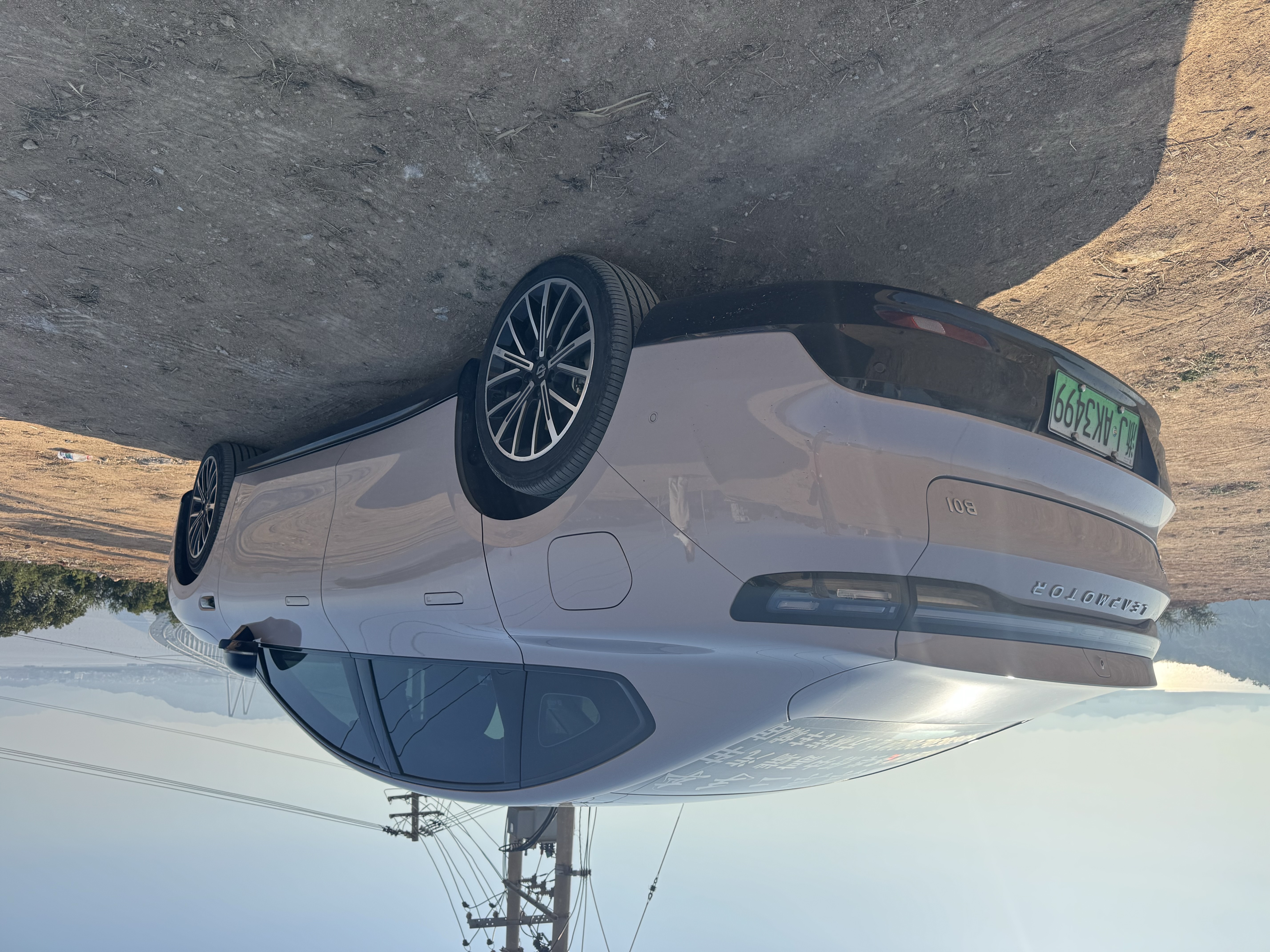 零跑汽车 零跑B01 2025 汽车图片 #4