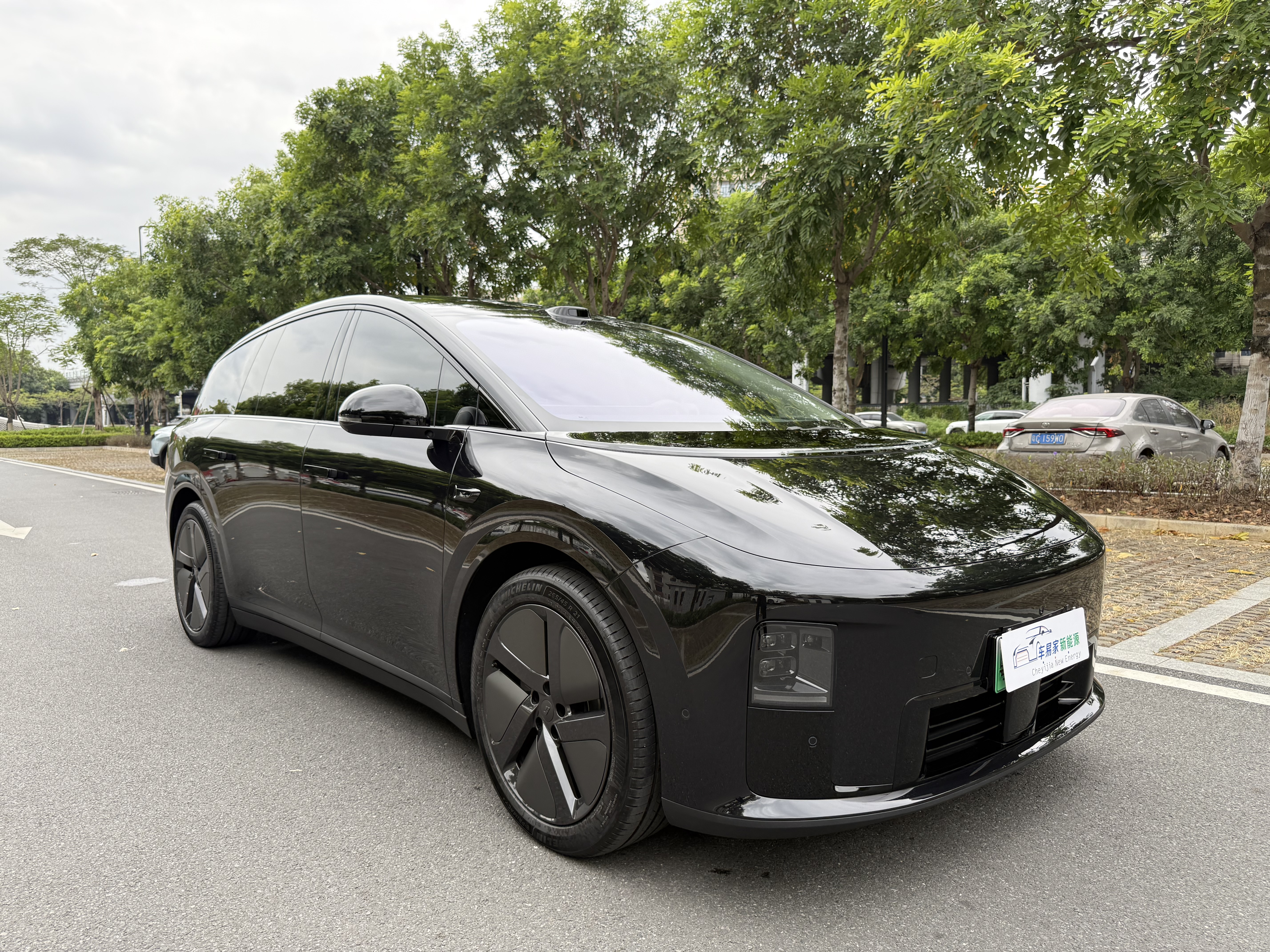 理想汽车 理想i6 2025 汽车图片 #4