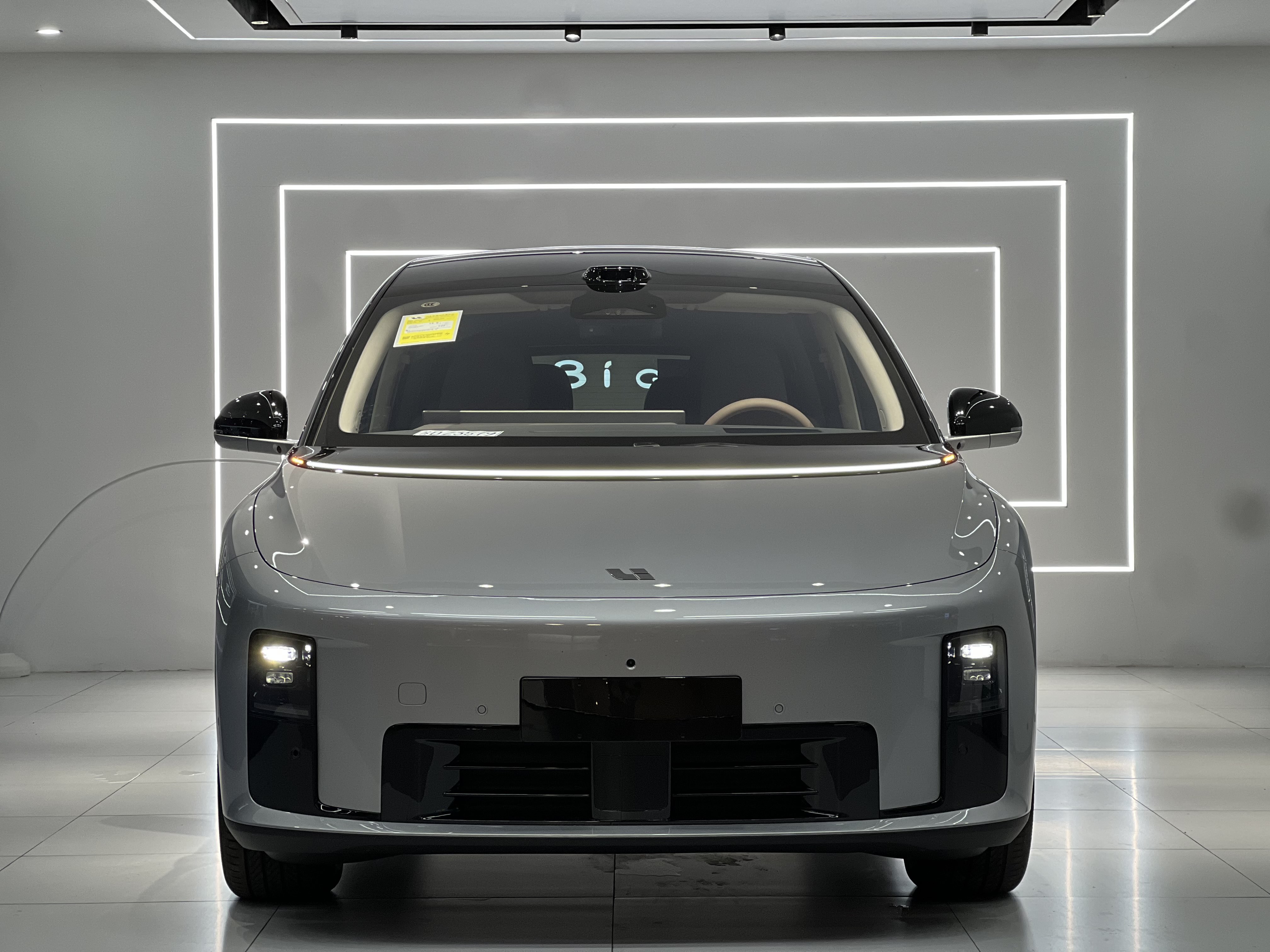 Li i8 2025 изображение автомобиля #4