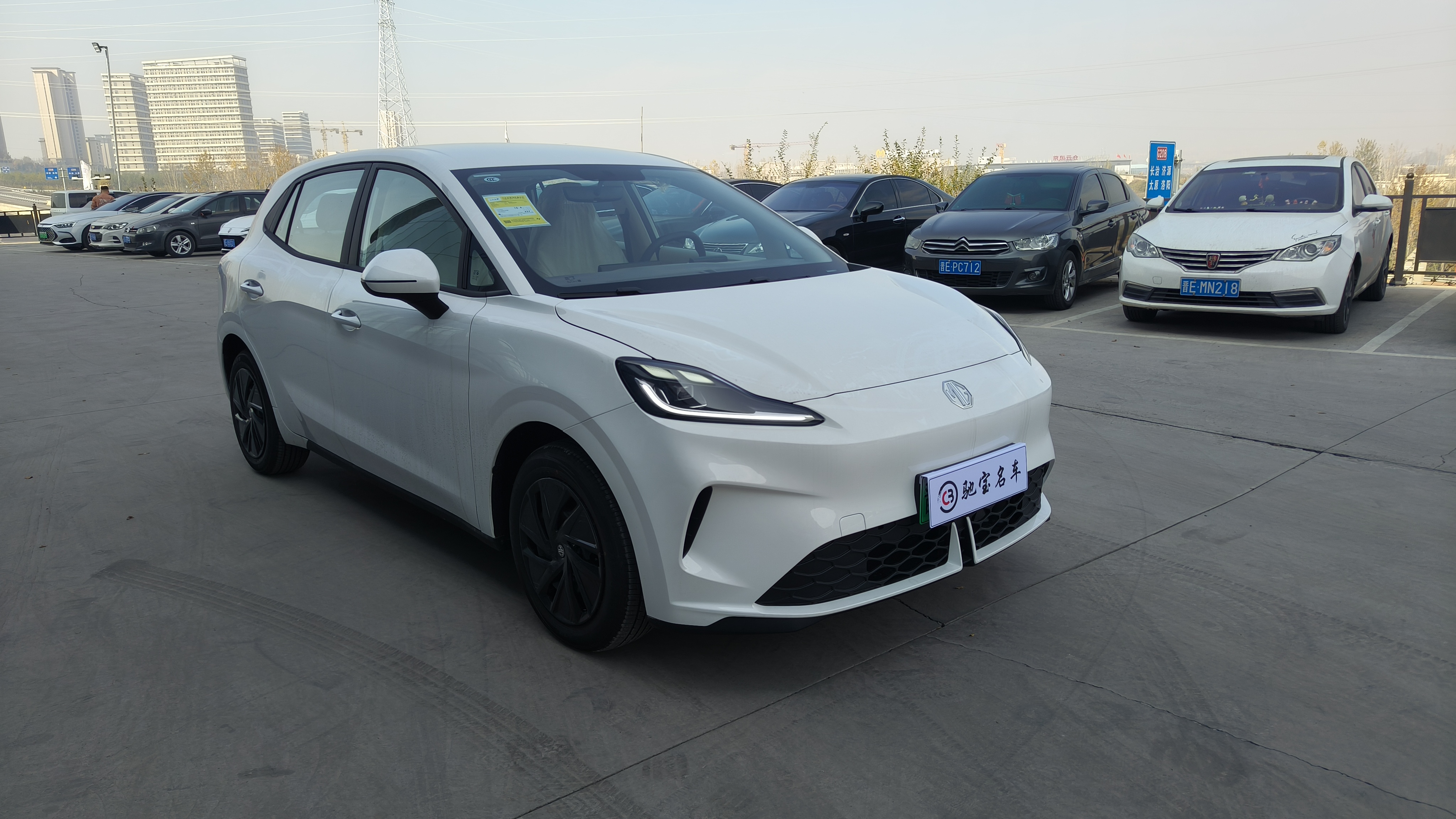 MG 4 EV 2025 #4 MG 4 EV 2025 car image #4